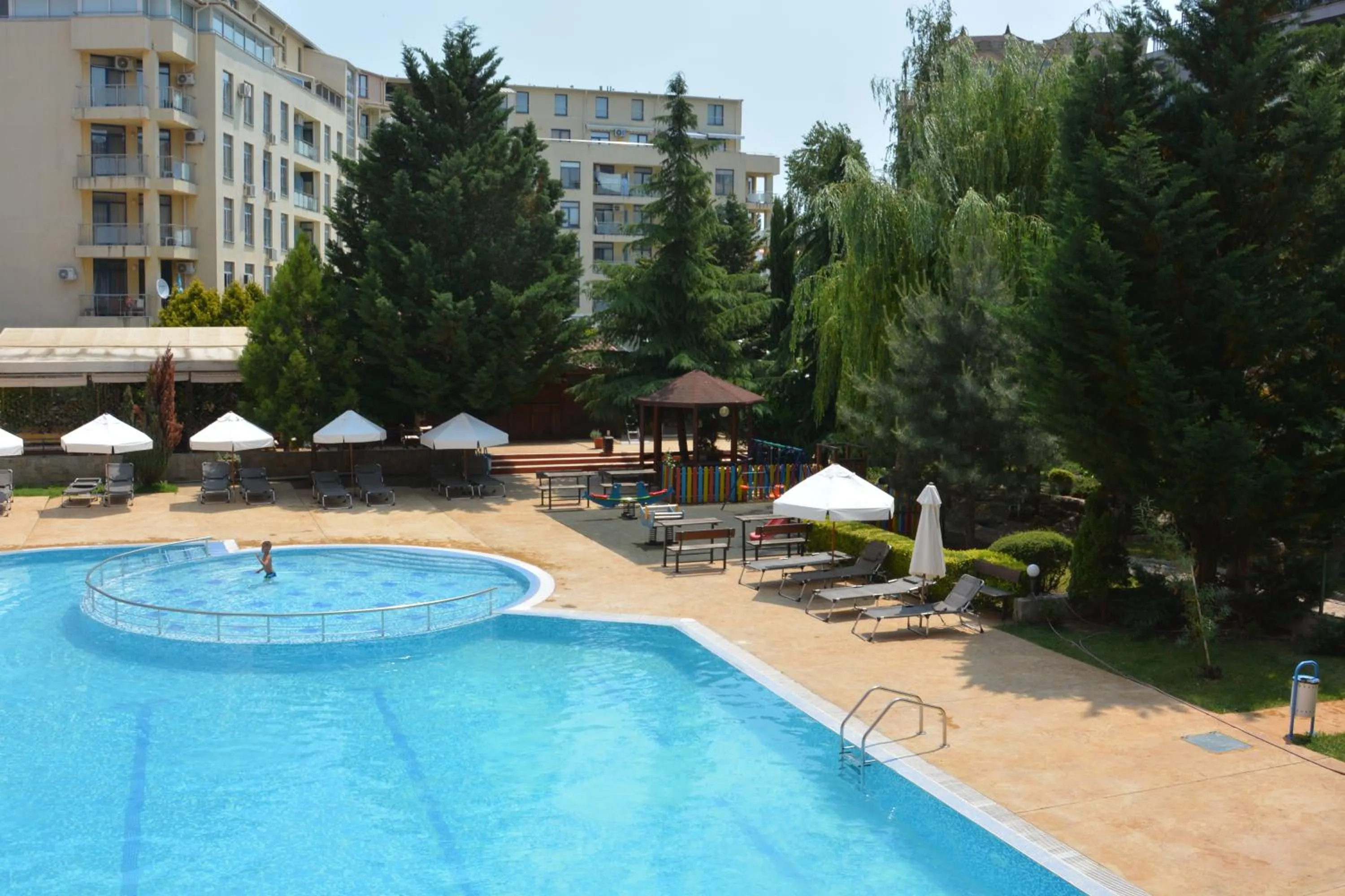 Rainbow 2 Holiday Complex