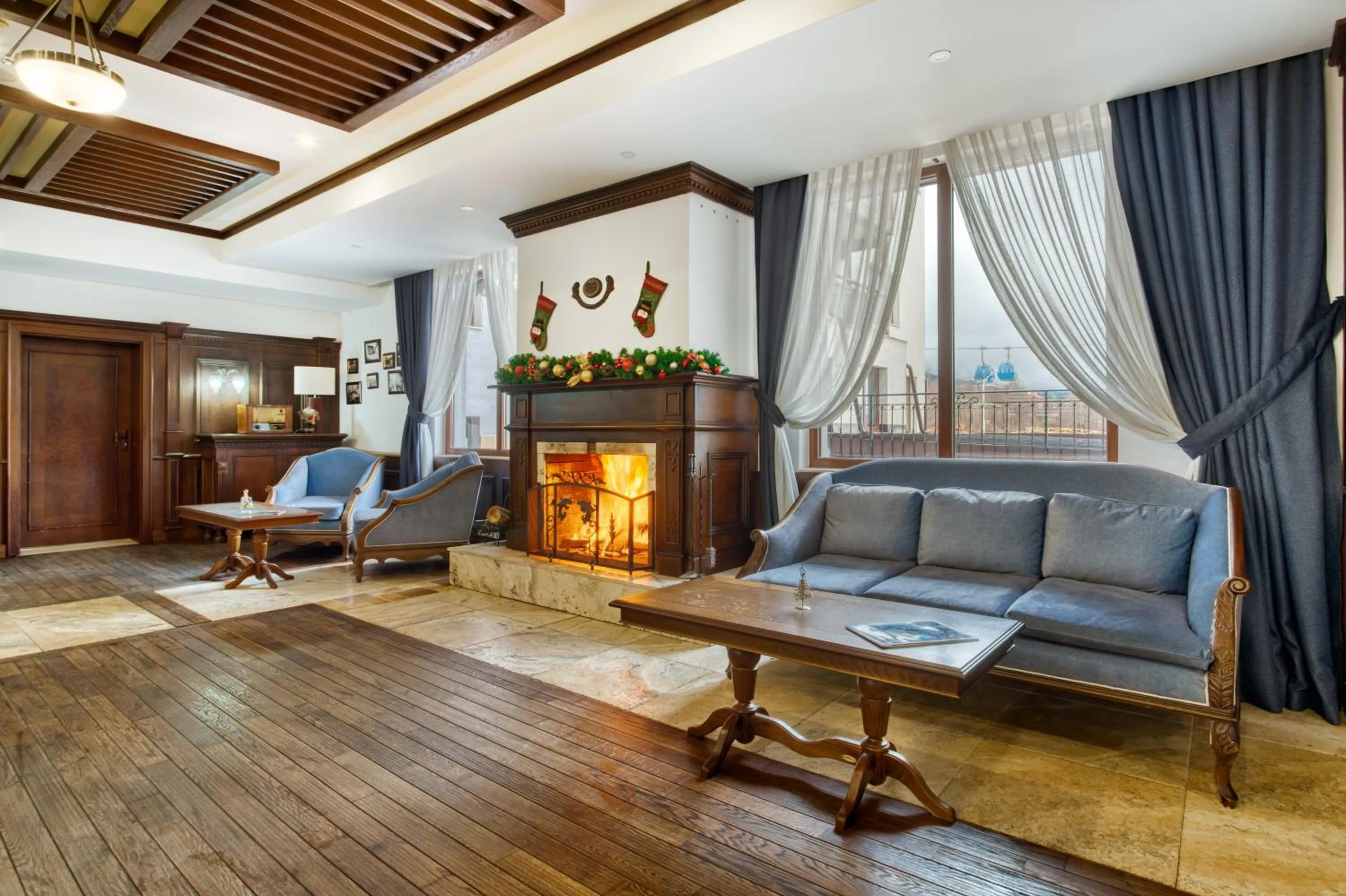 Lounge or bar in MPM Hotel Sport Ski-in, Ski-out