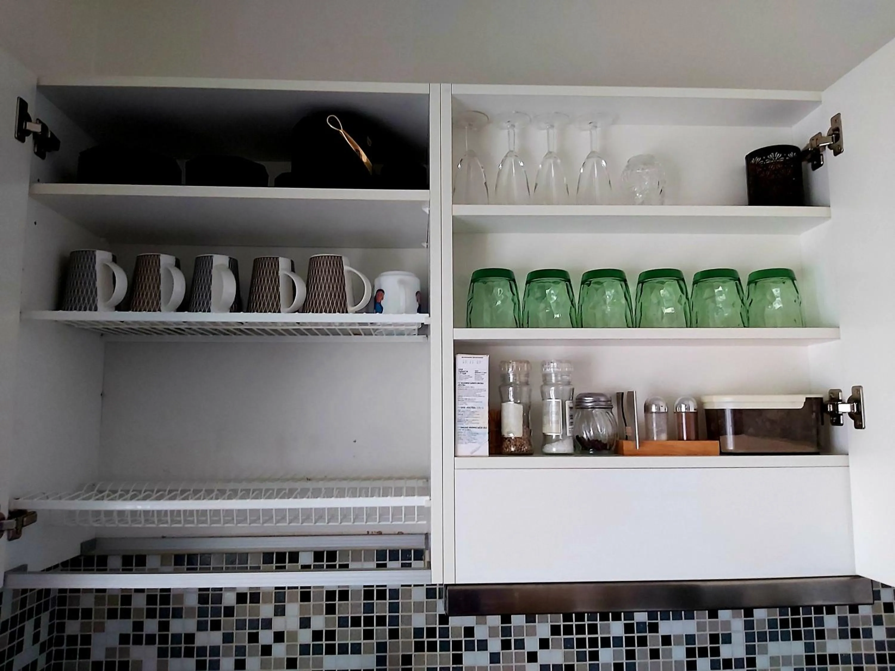 Coffee/tea facilities in Nikolai 9 City Centre Apartment