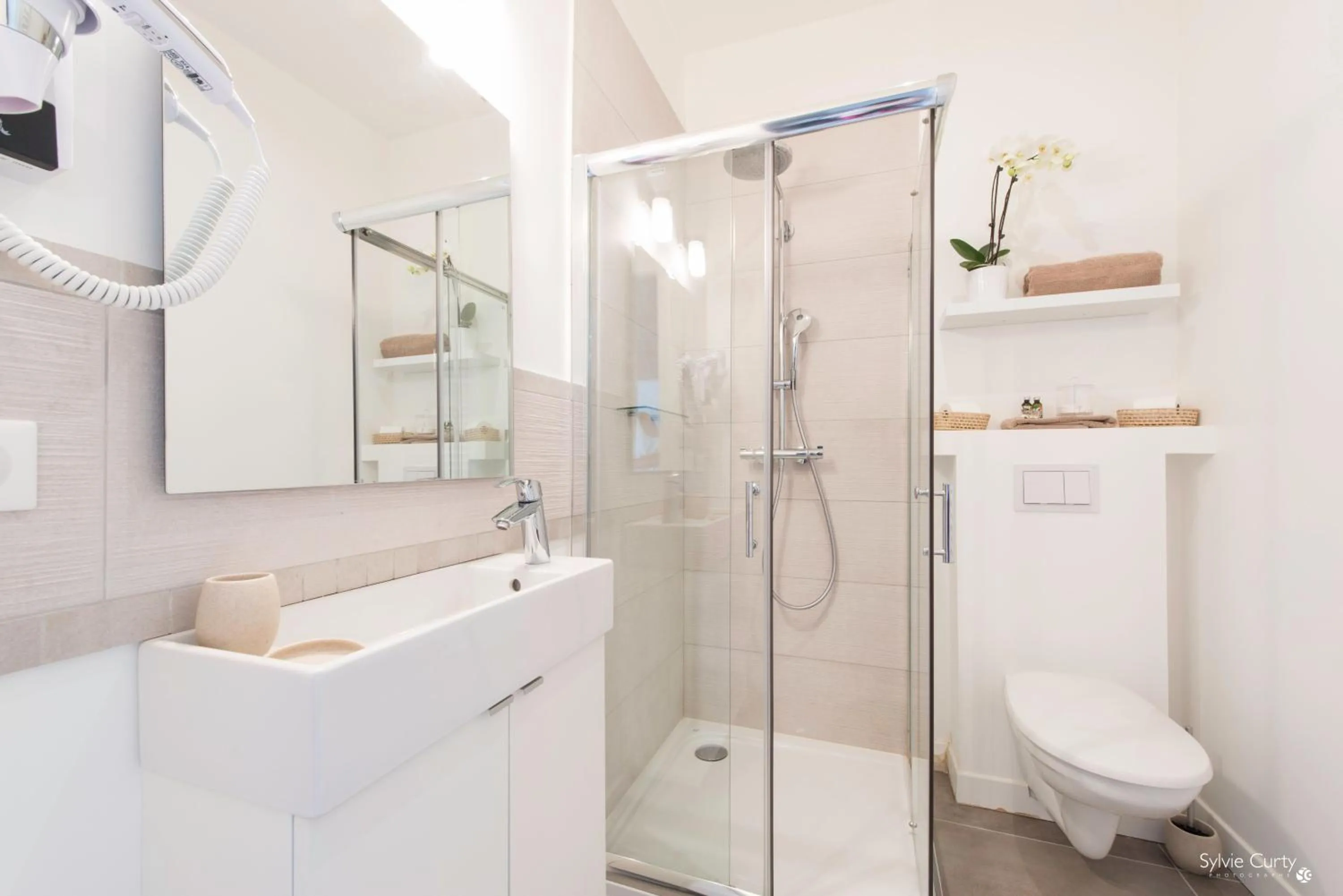 Bathroom in Villa Verde La Rochelle