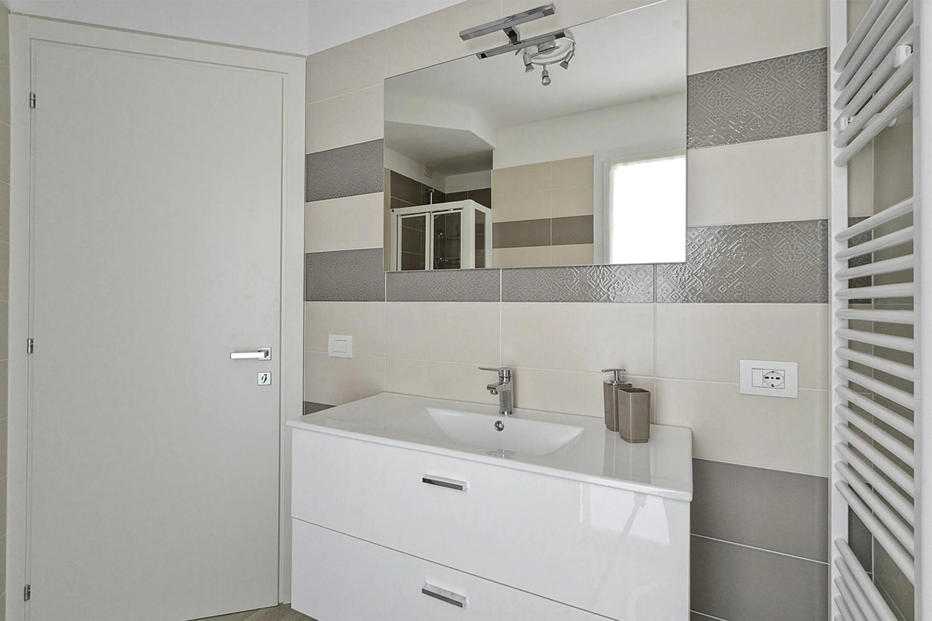 Bathroom in Residence Armony