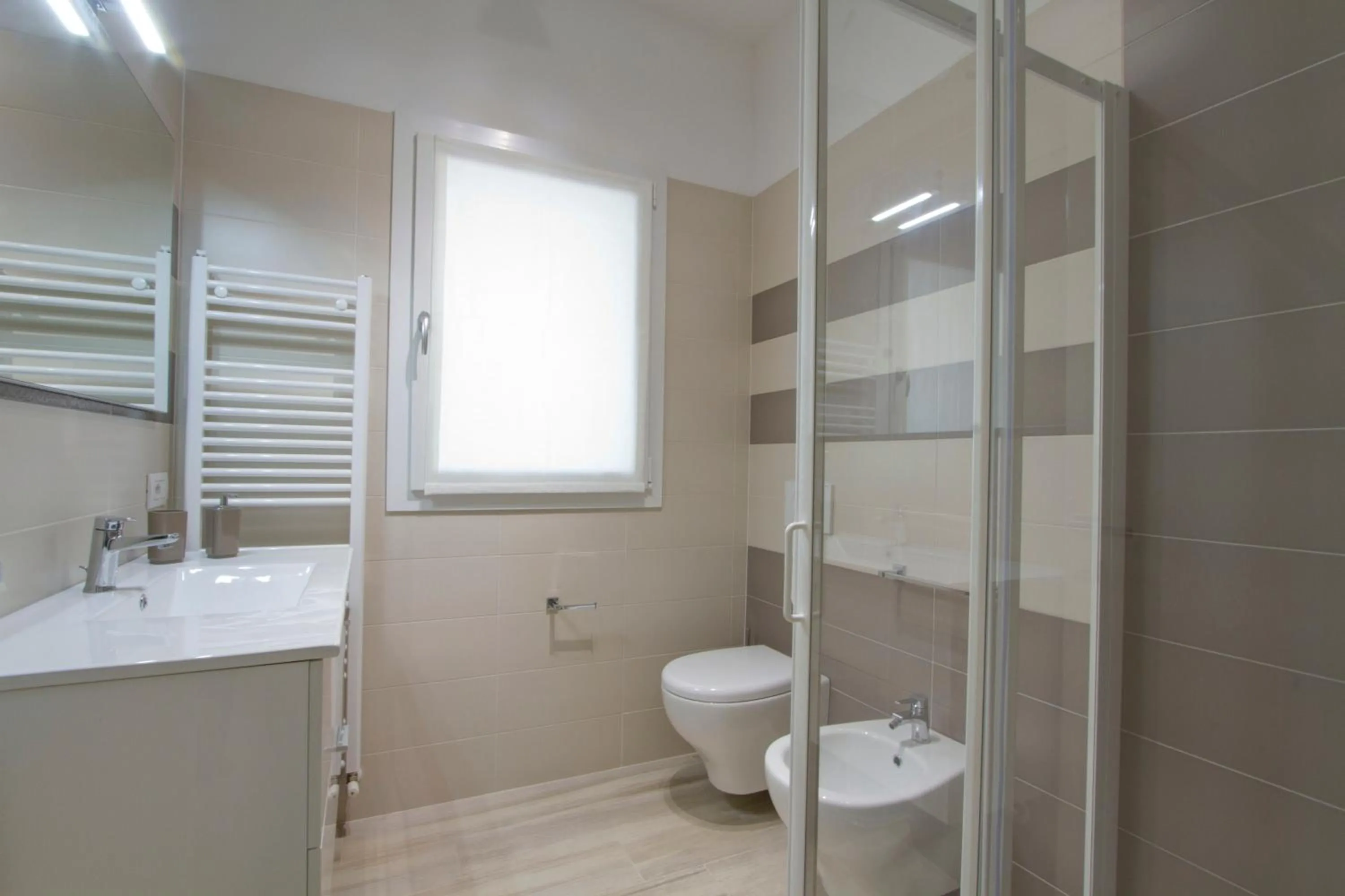 Shower in Residence Armony