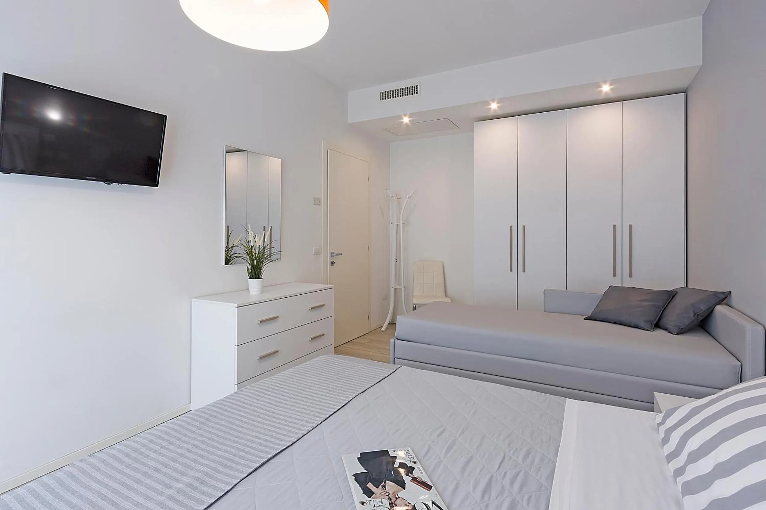 Bed in Residence Armony