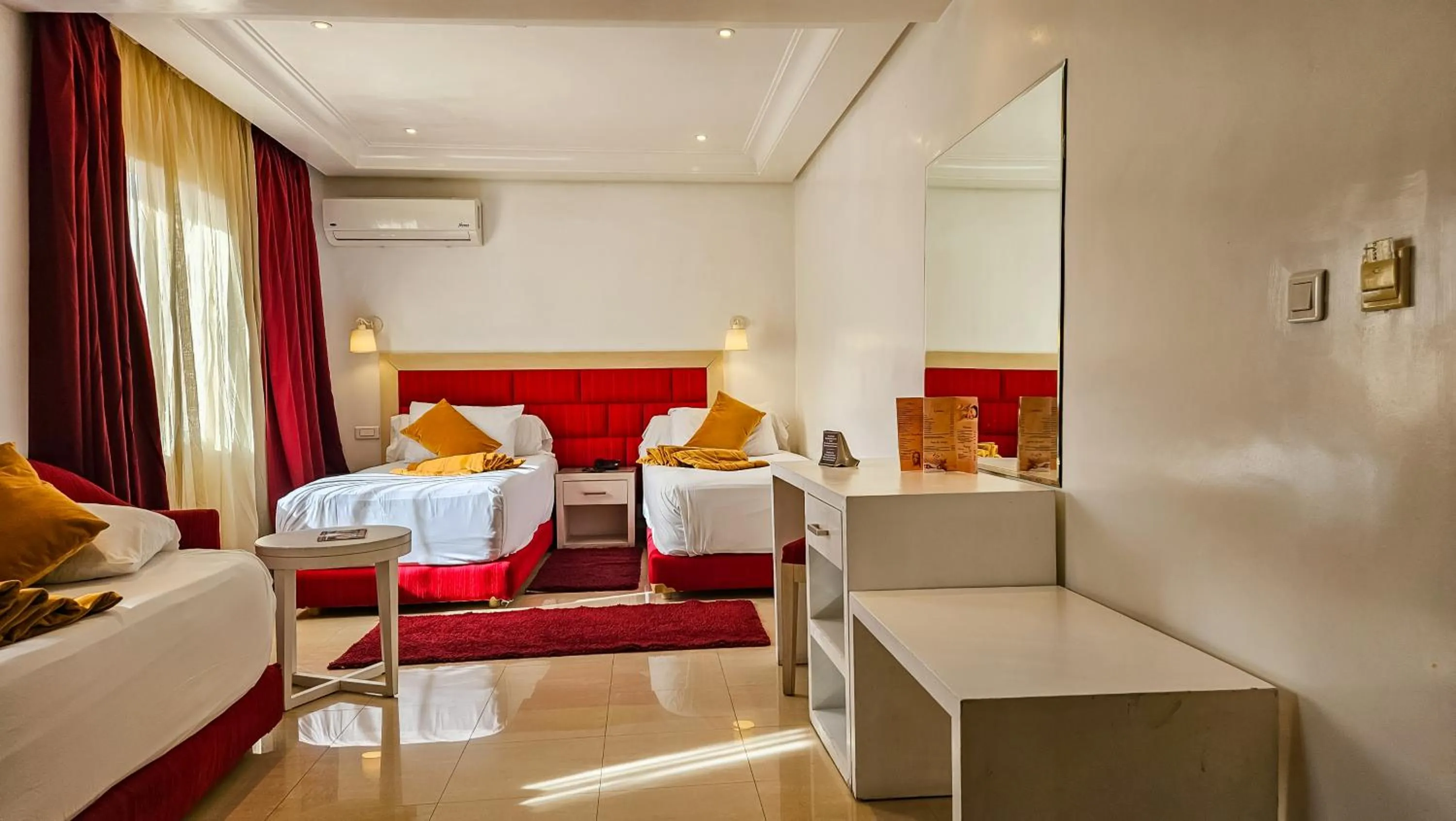 Bed in Hôtel Racine