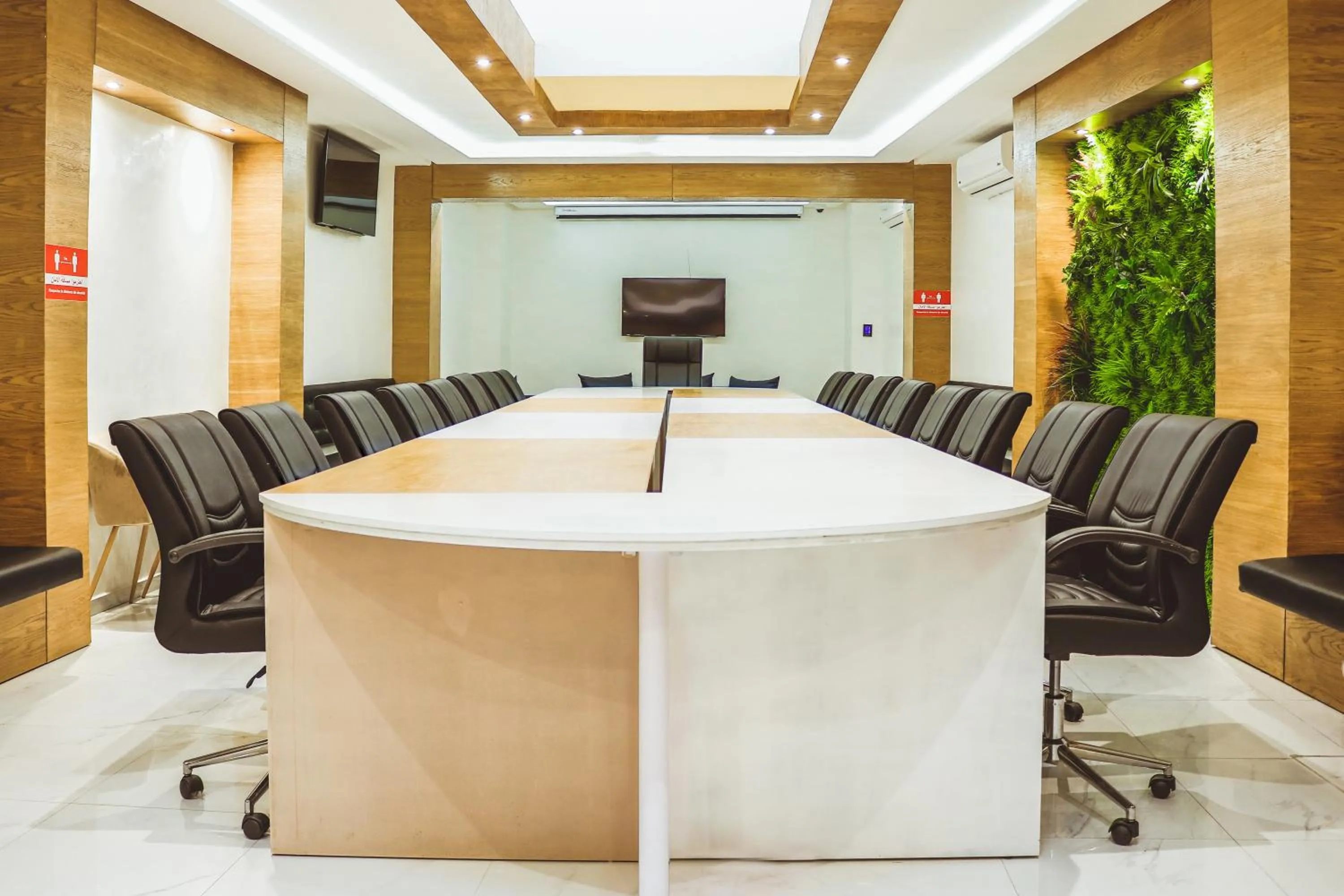 Seating area in Hôtel Racine
