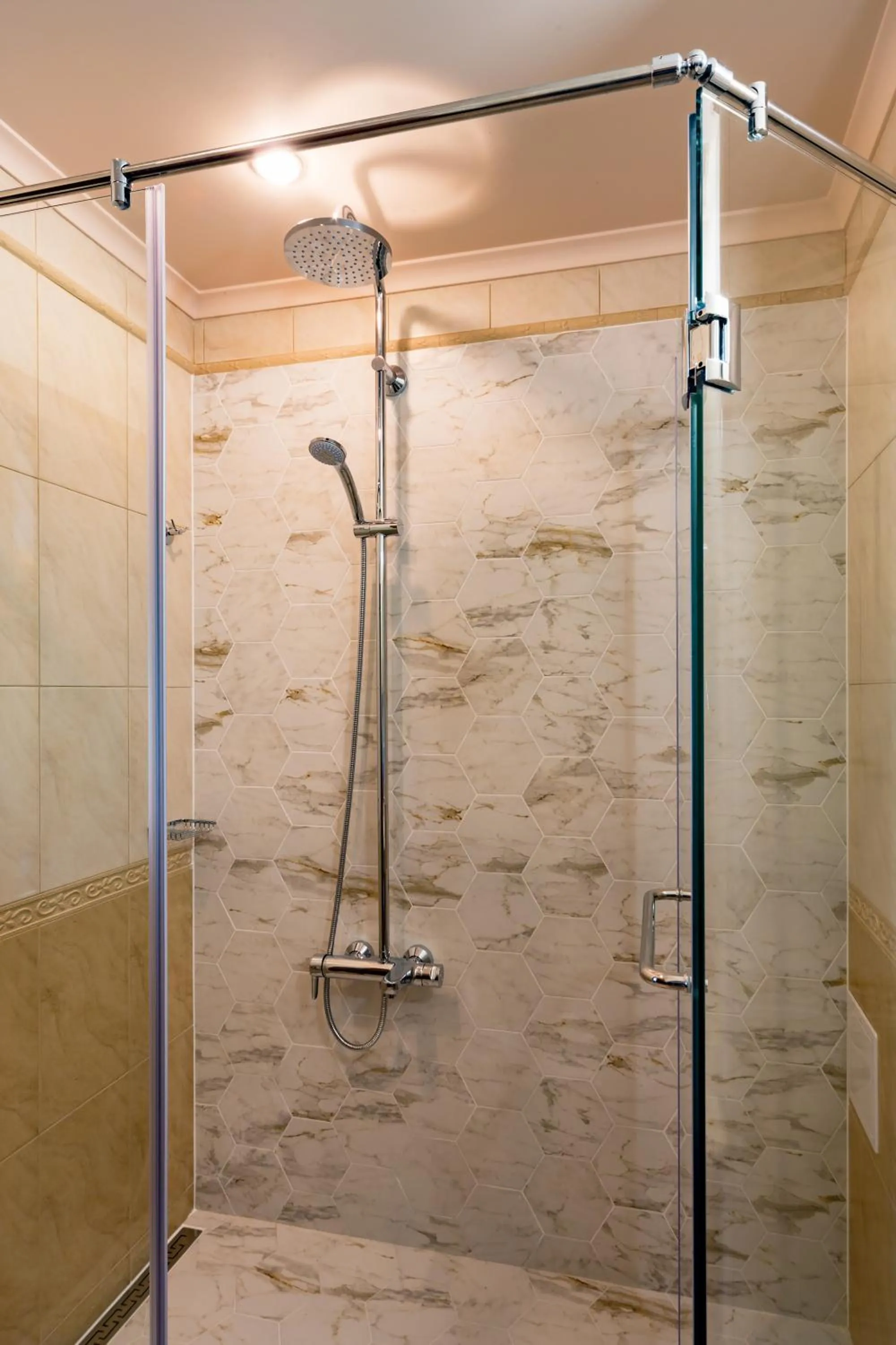 Bathroom in Hotel Club Central