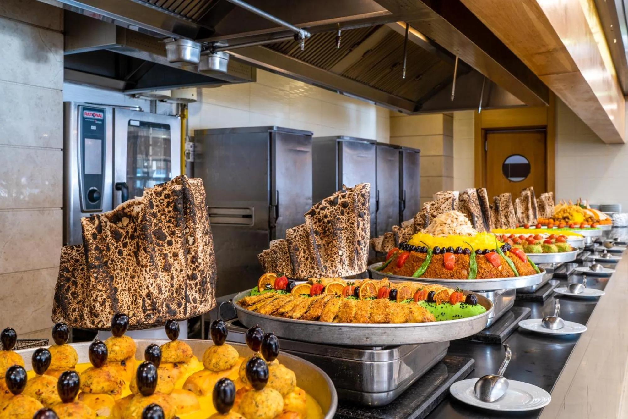 Food and drinks in Sensitive Premium Resort & Spa