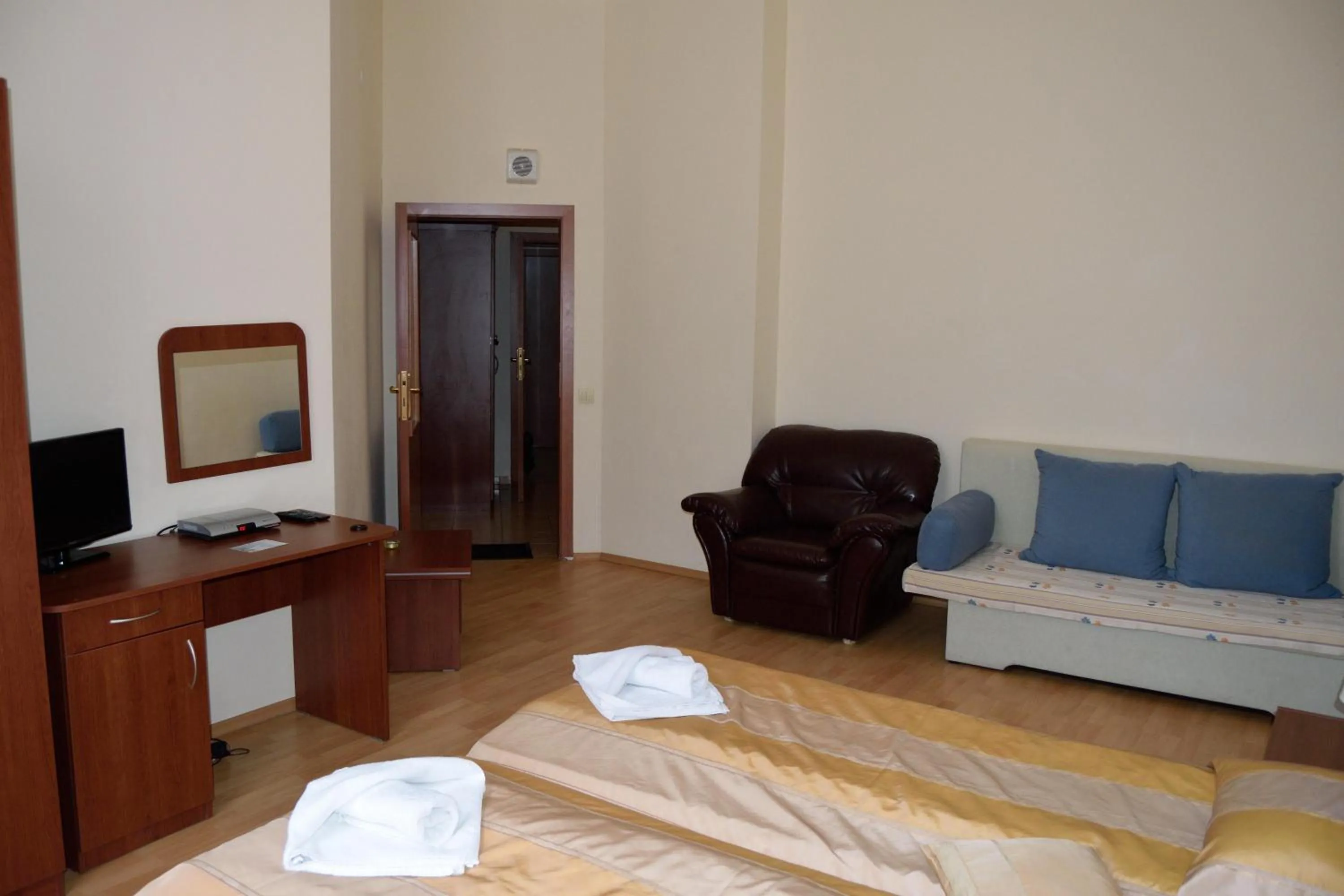 Bedroom in Persey Flora Apartments
