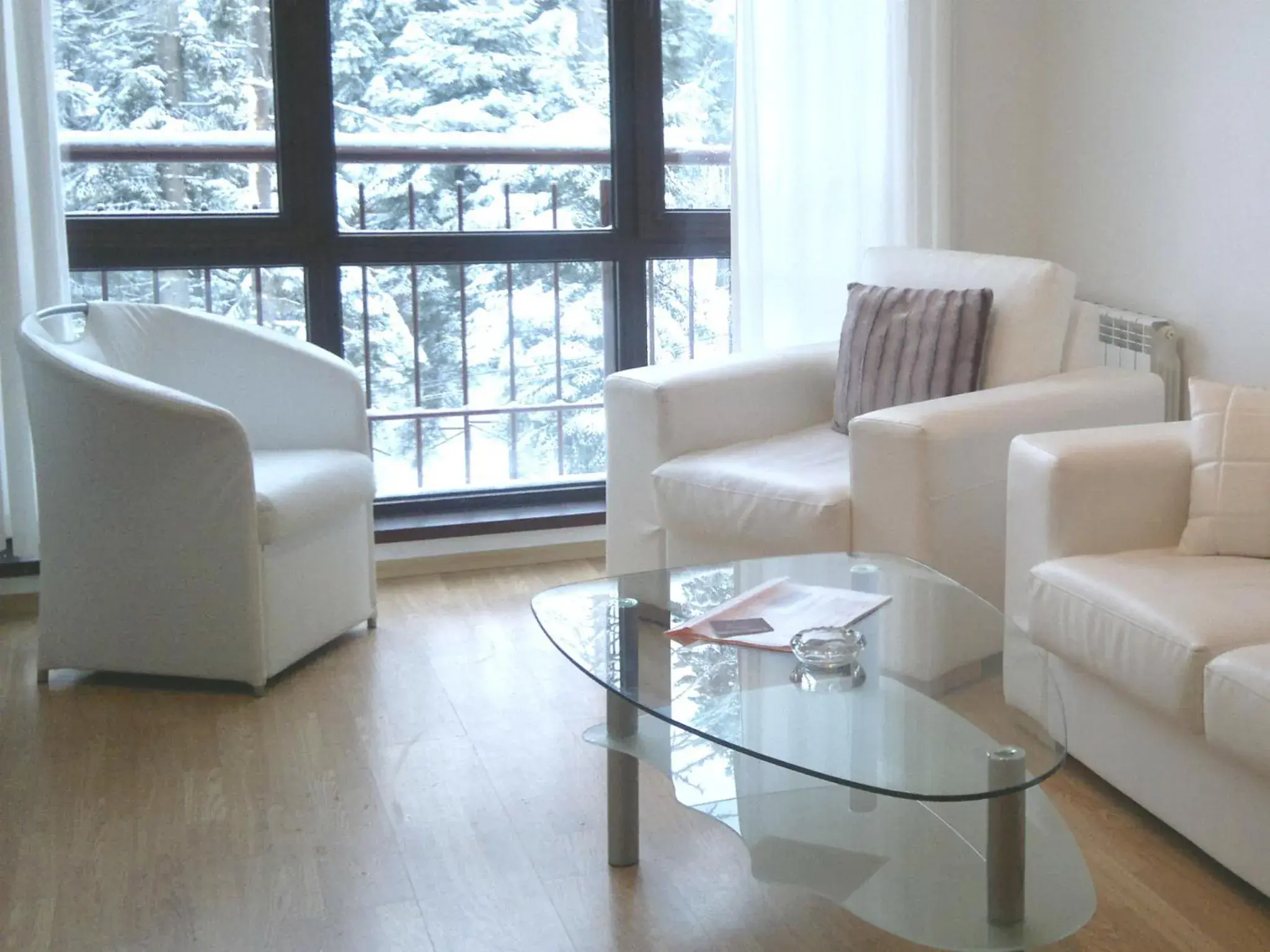 Living room in Persey Flora Apartments Living room in Persey Flora Apartments