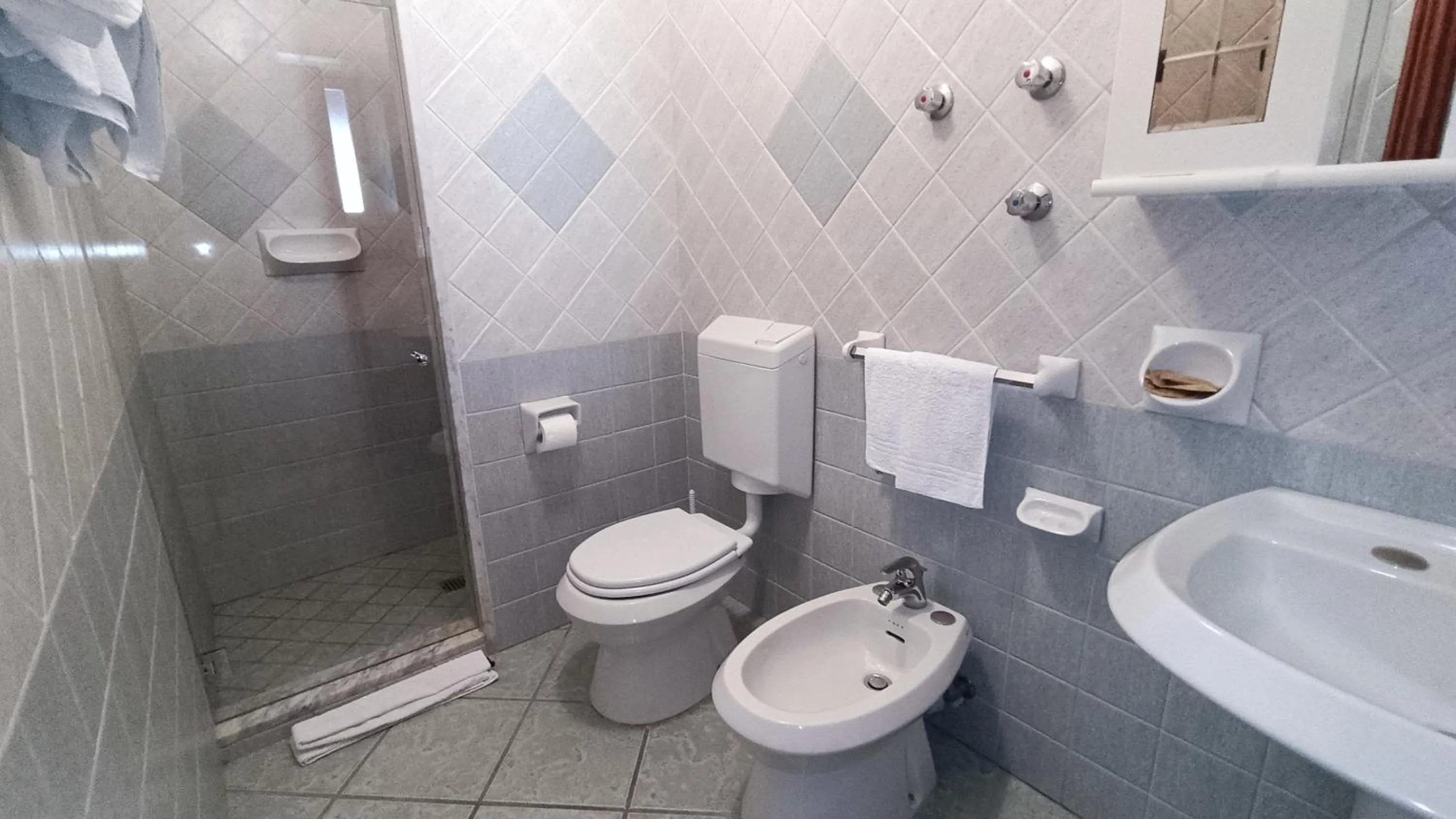 Shower in Residence Villa Cristina