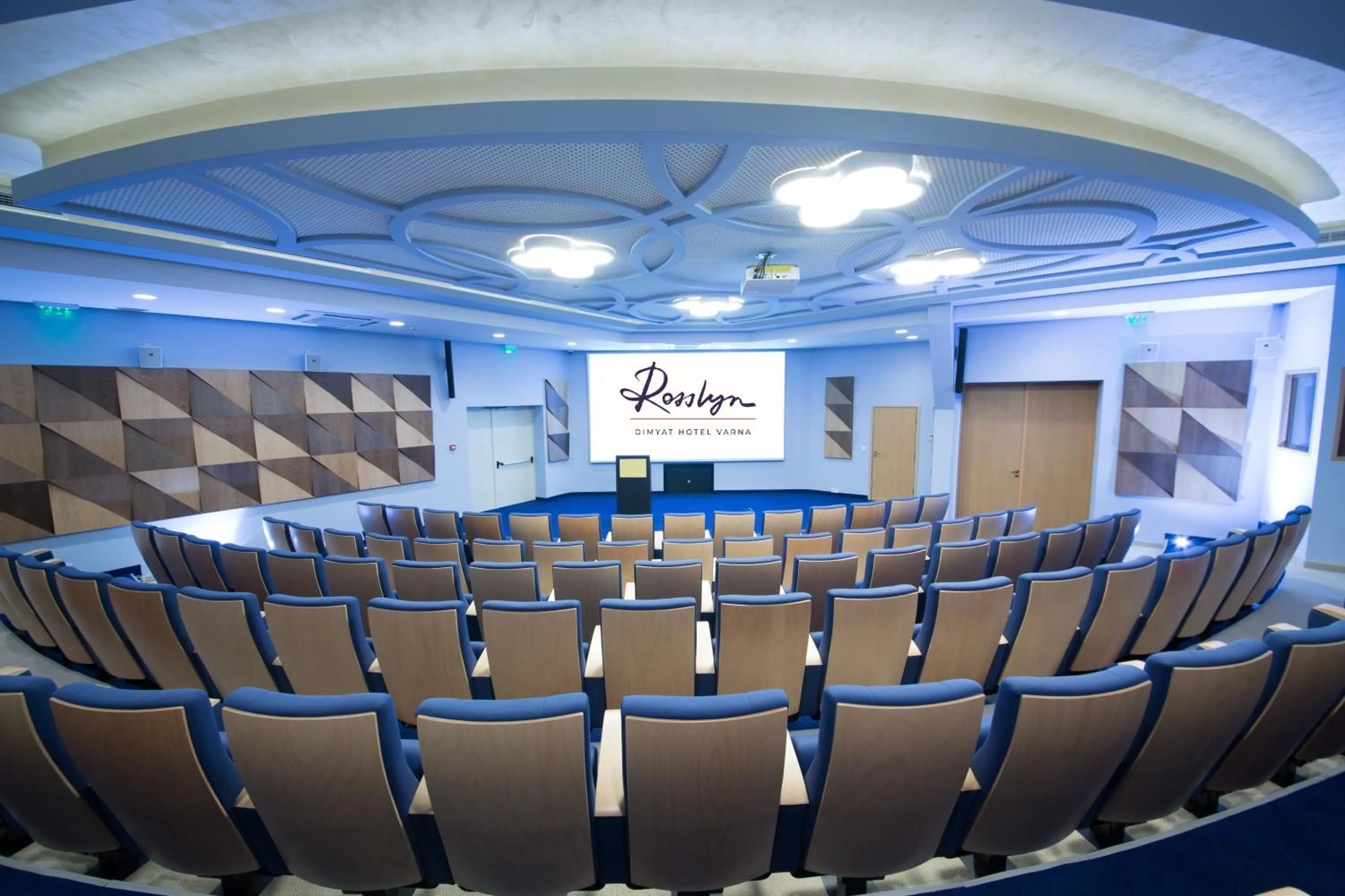 Meeting/conference room in Rosslyn Dimyat Hotel Varna