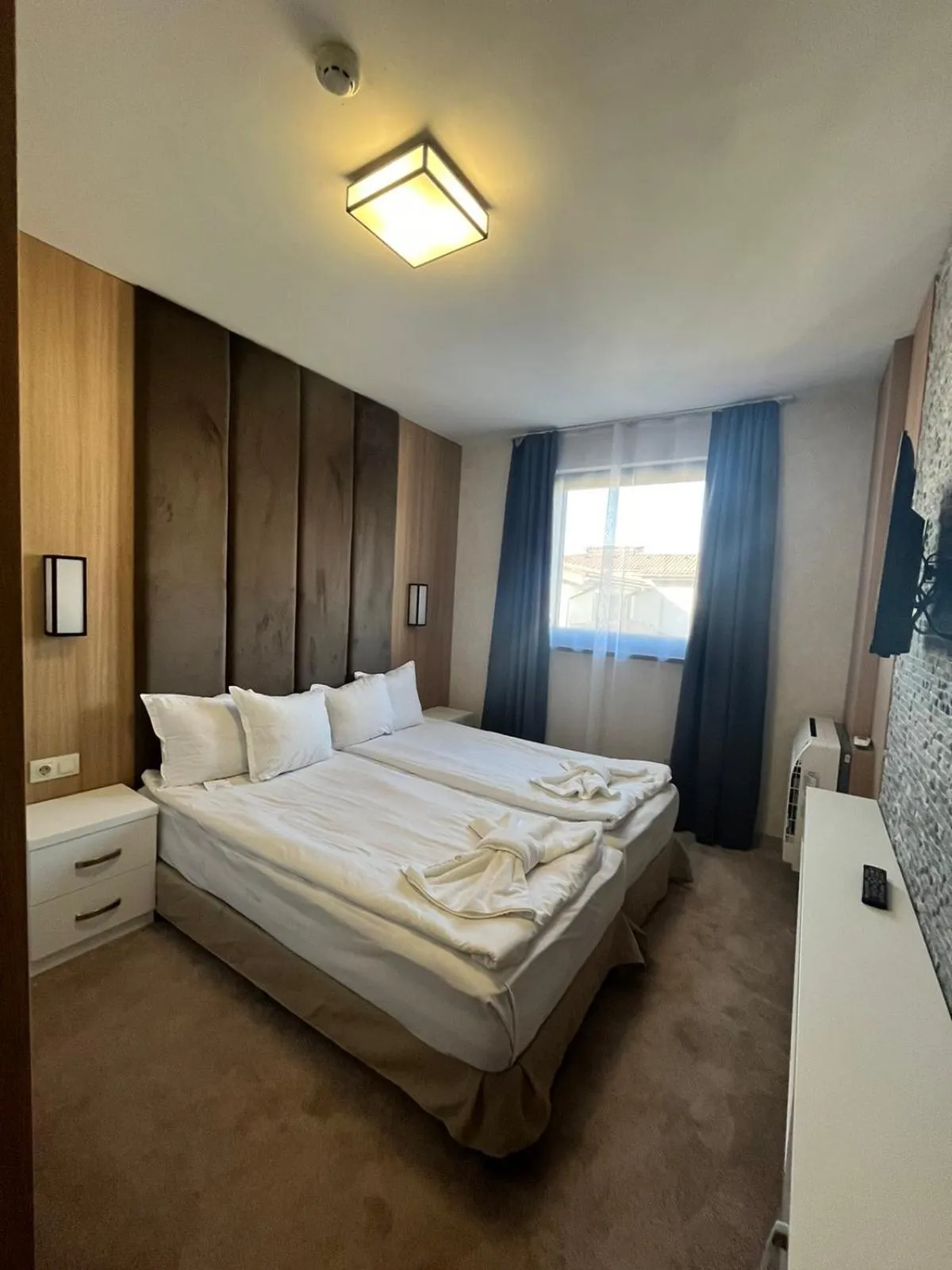 Bedroom, Bed in Hotel Casa Karina Bansko - Half Board & All Inclusive