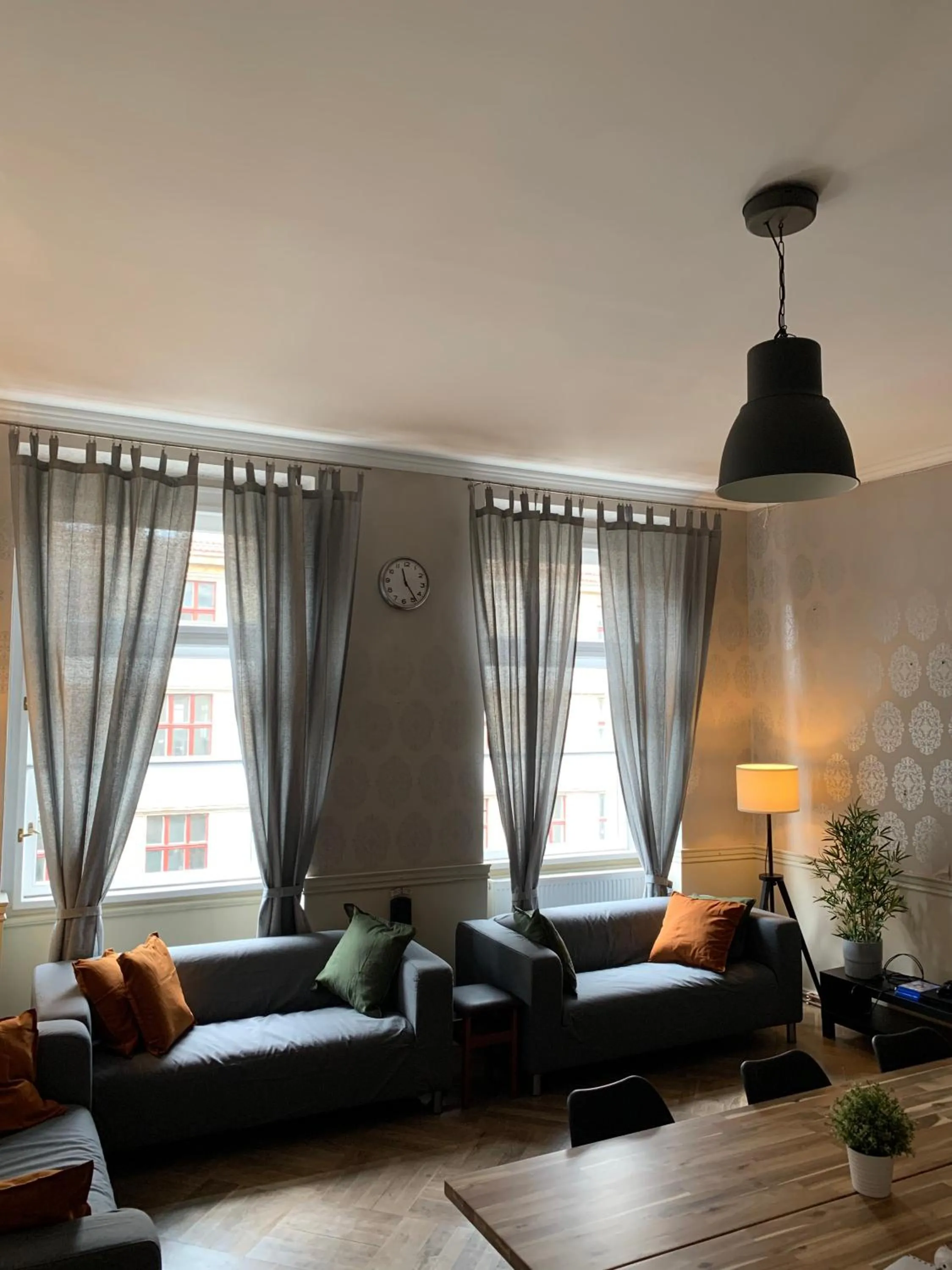 Communal lounge/ TV room in Onefam Old Town