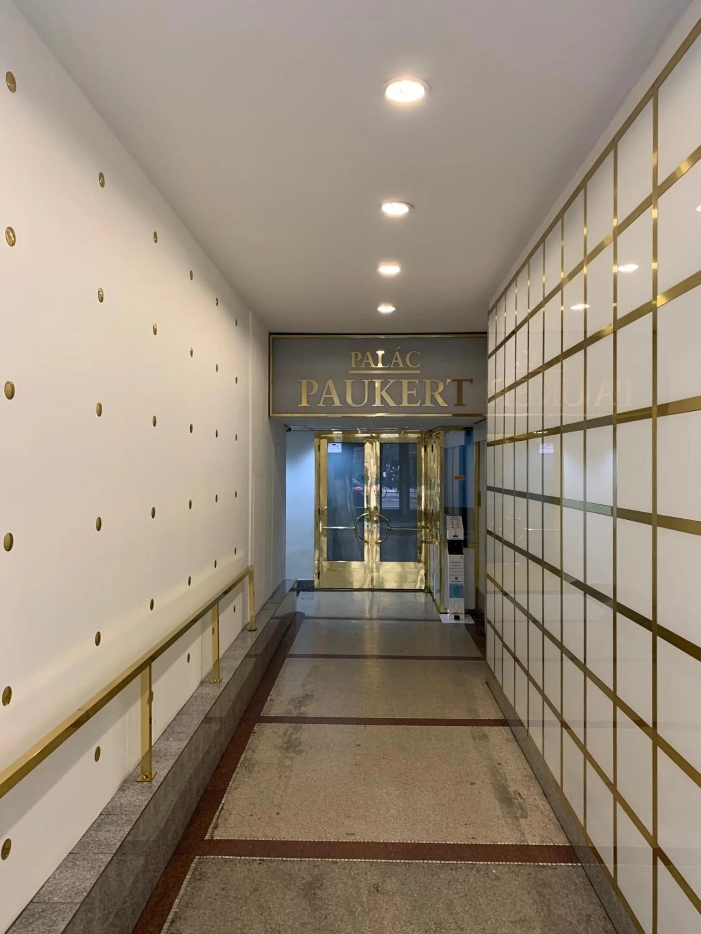 Property building in Onefam Old Town