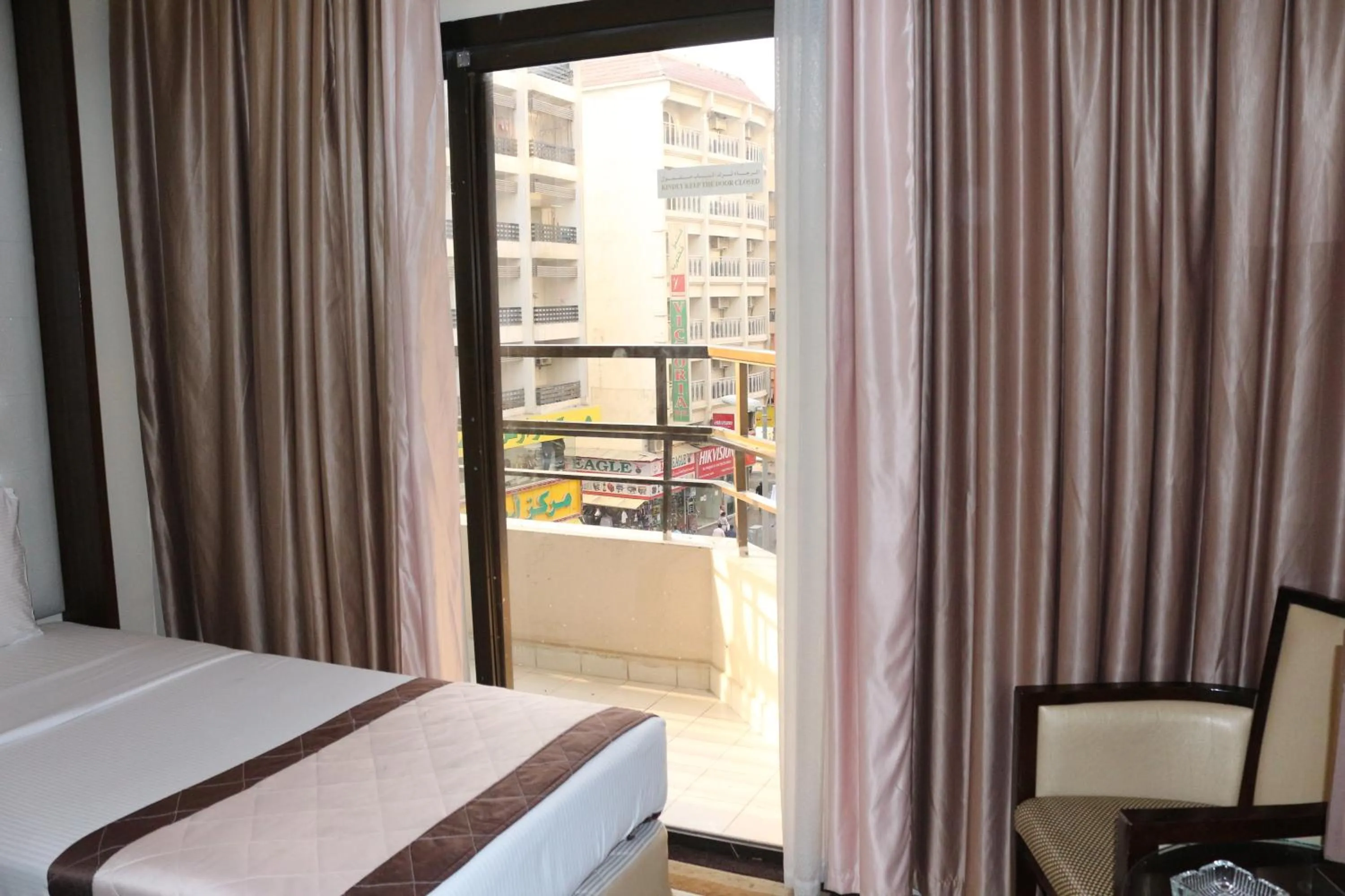 Sea view, Bed in Al Khaleej Grand Hotel