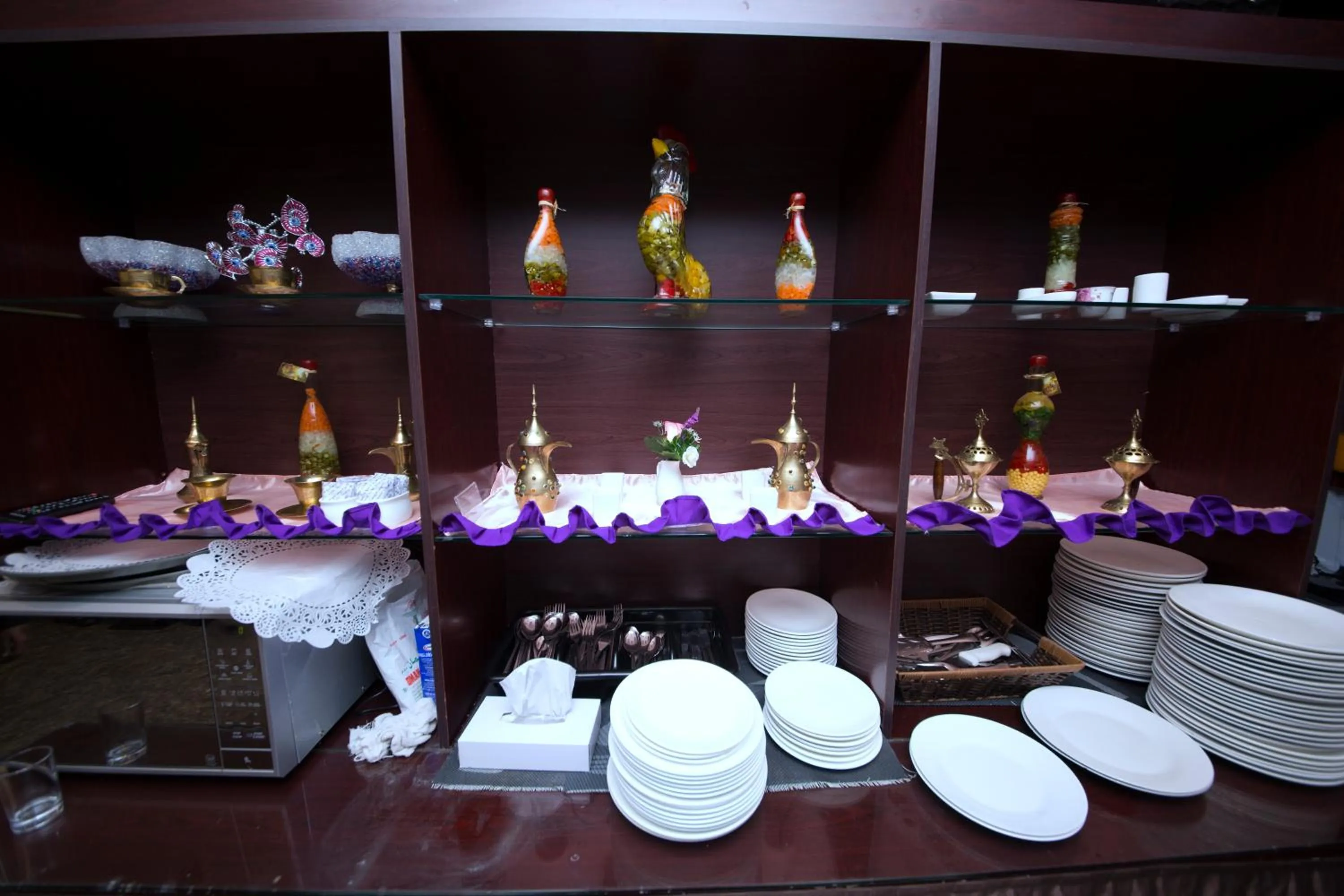 Decorative detail in Al Khaleej Grand Hotel