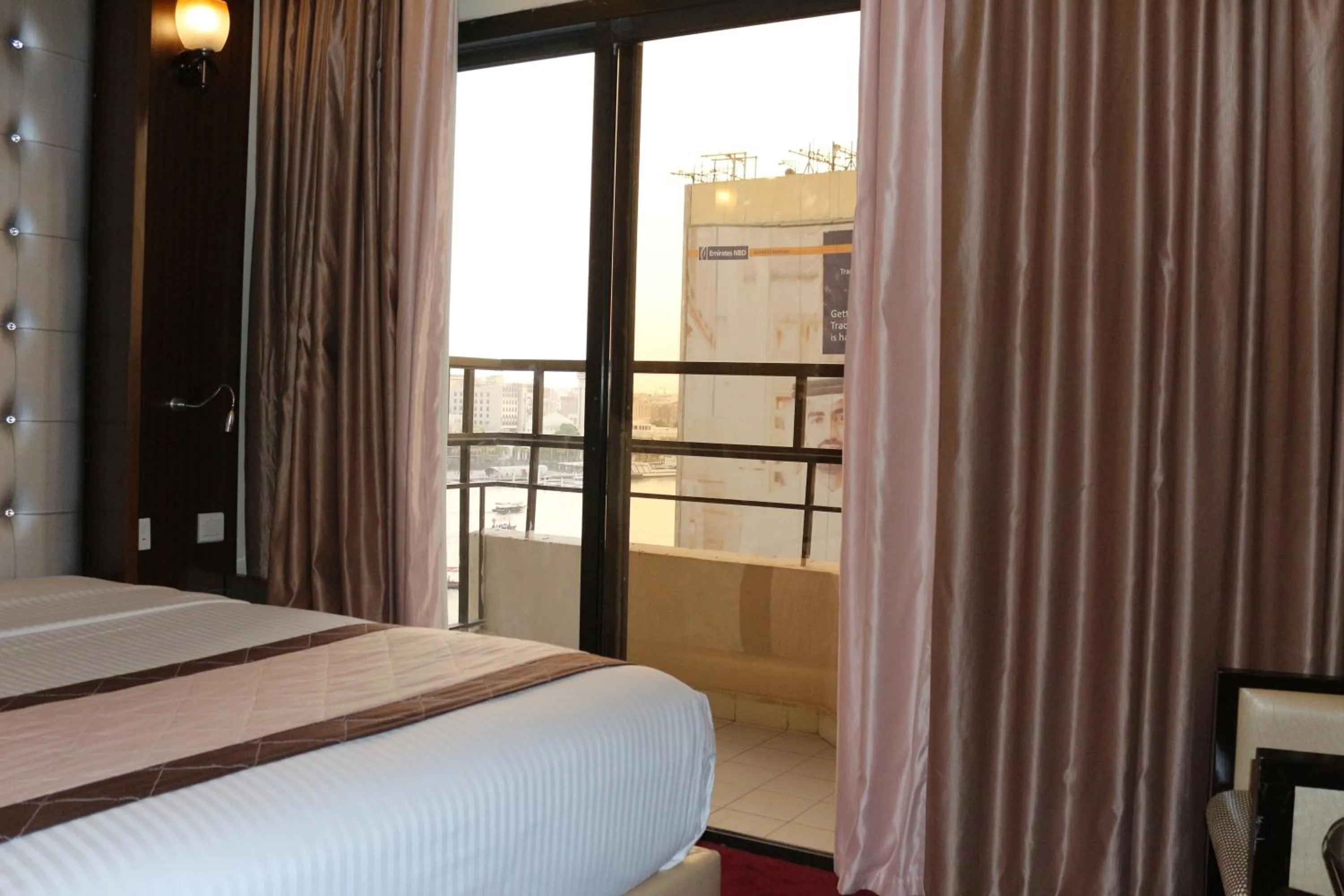 Sea view, Bed in Al Khaleej Grand Hotel