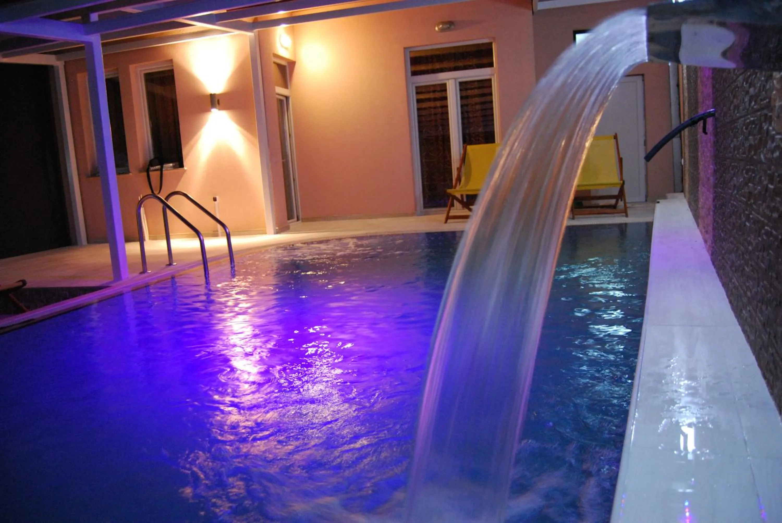 Swimming pool in Villa Milka
