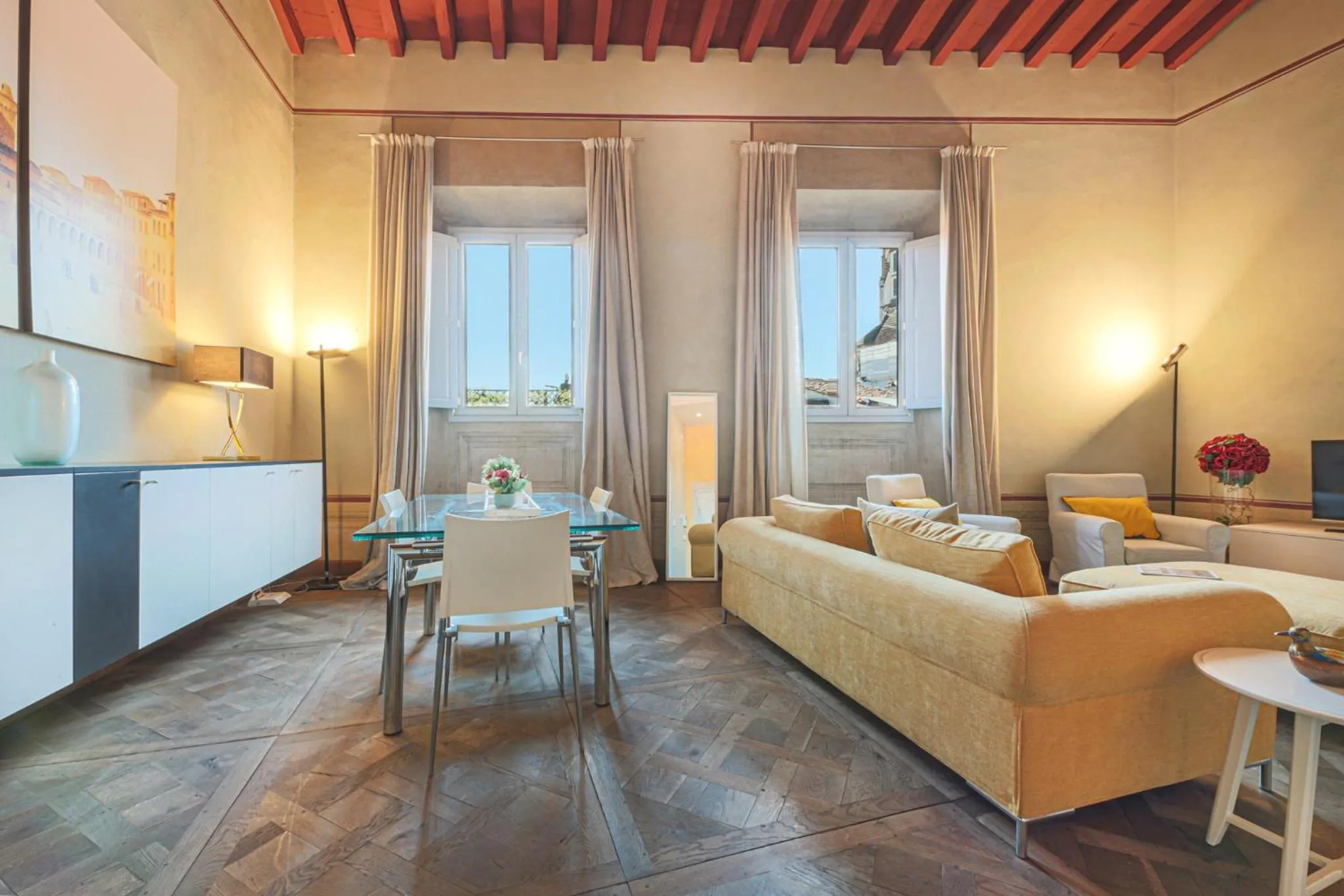 Living room in Apartments Florence - Ricasoli Terrace
