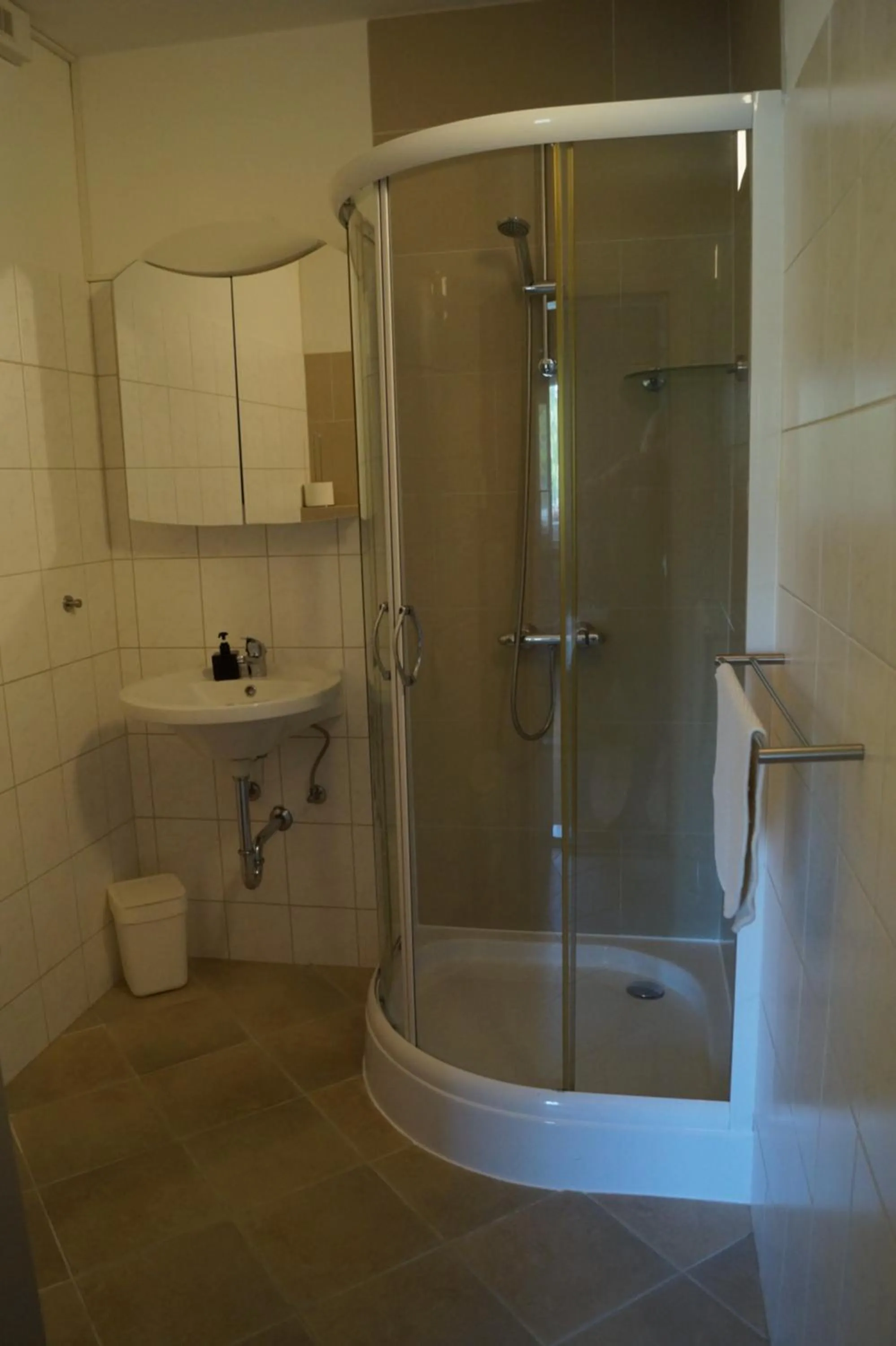 Family Room with Private Bathroom in Hotel Pension De Gasterei