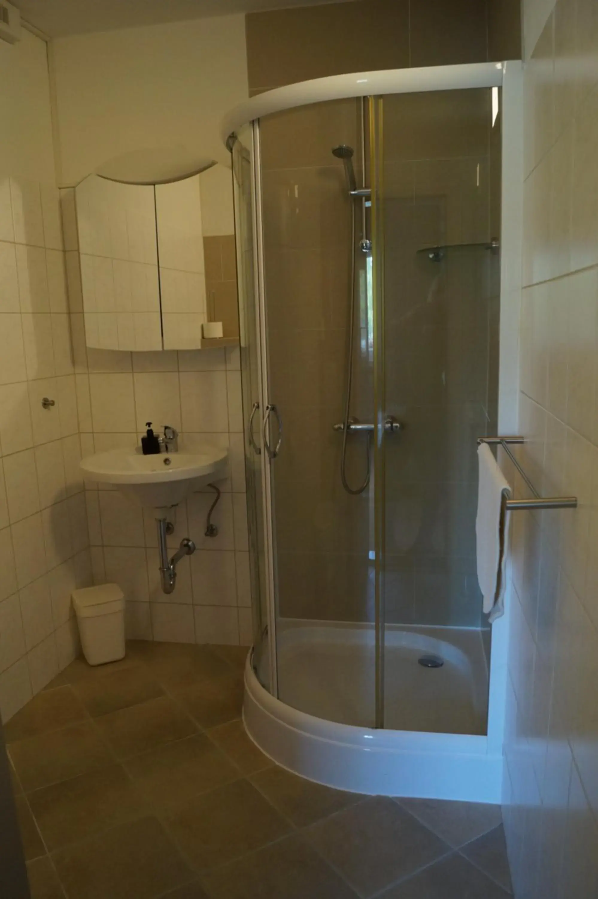 Family Room with Private Bathroom in Hotel Pension De Gasterei Family Room with Private Bathroom in Hotel Pension De Gasterei