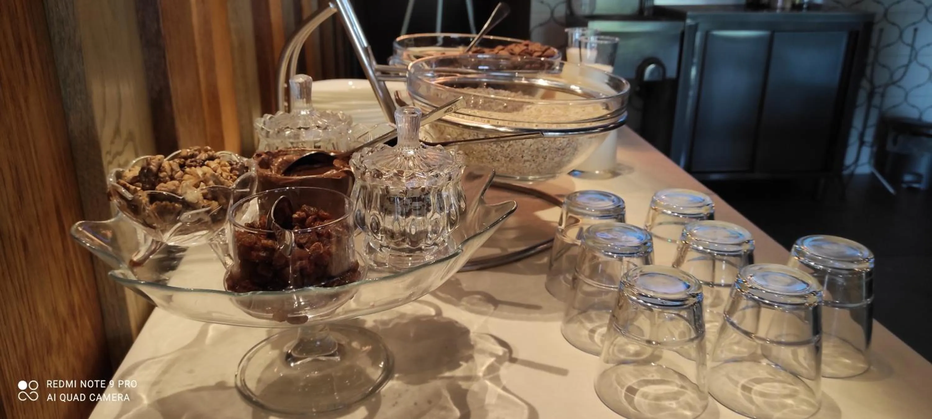 Breakfast in SU Hotel