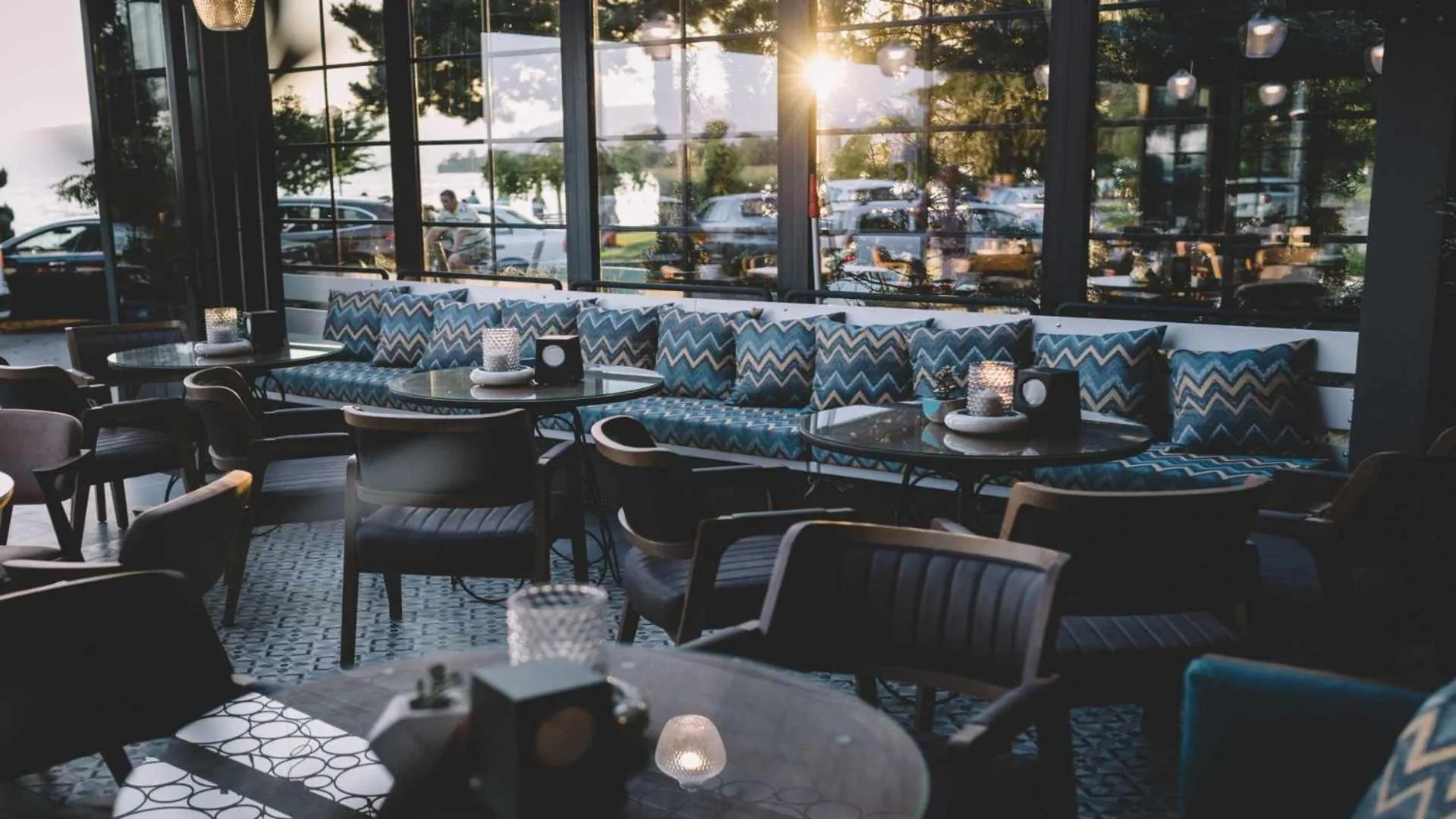 Lounge or bar in SU Hotel