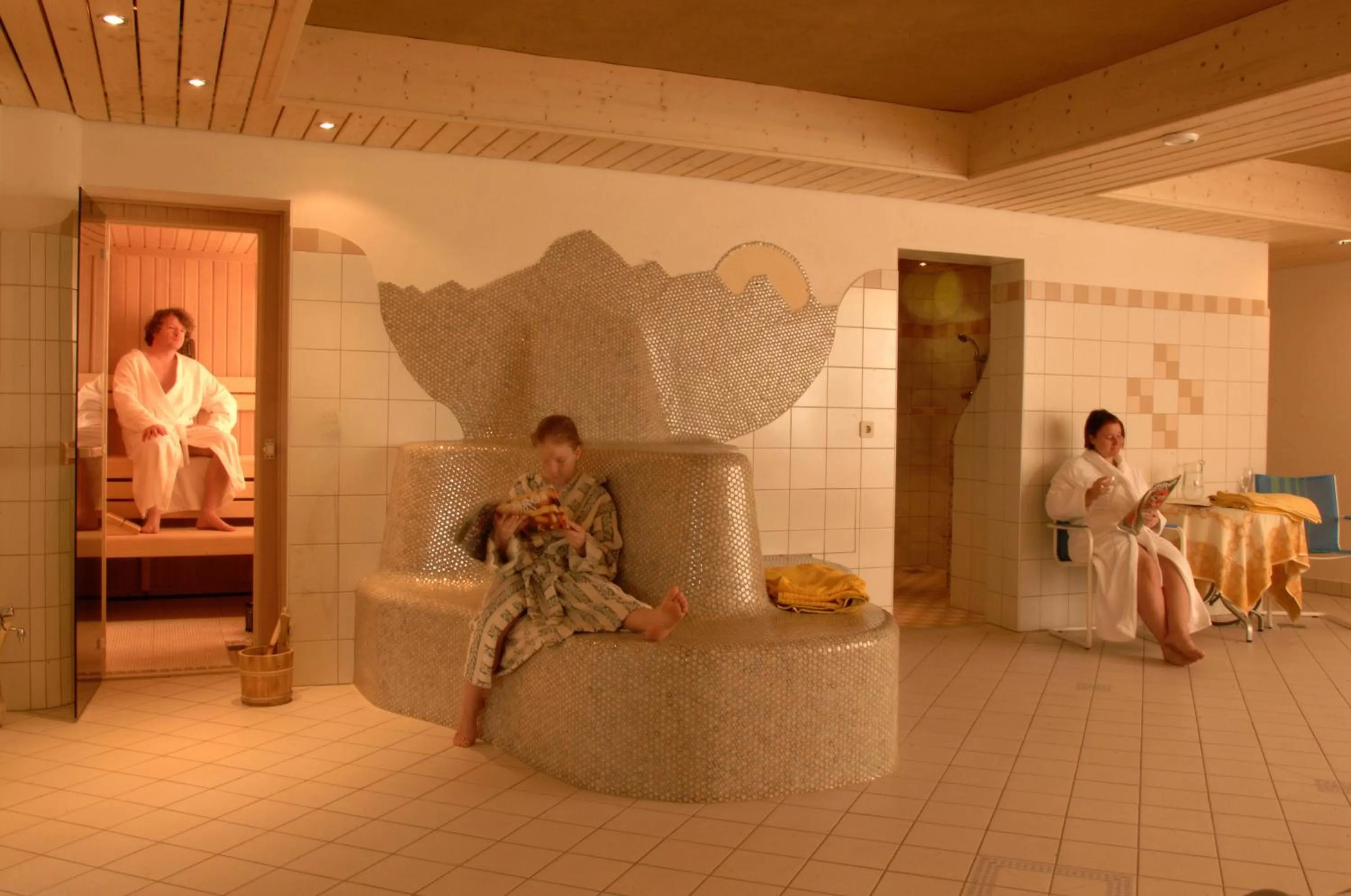 Activities in Biolandhaus Arche