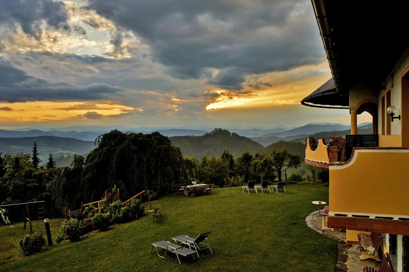 On site in Biolandhaus Arche