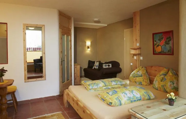 Bed in Biolandhaus Arche