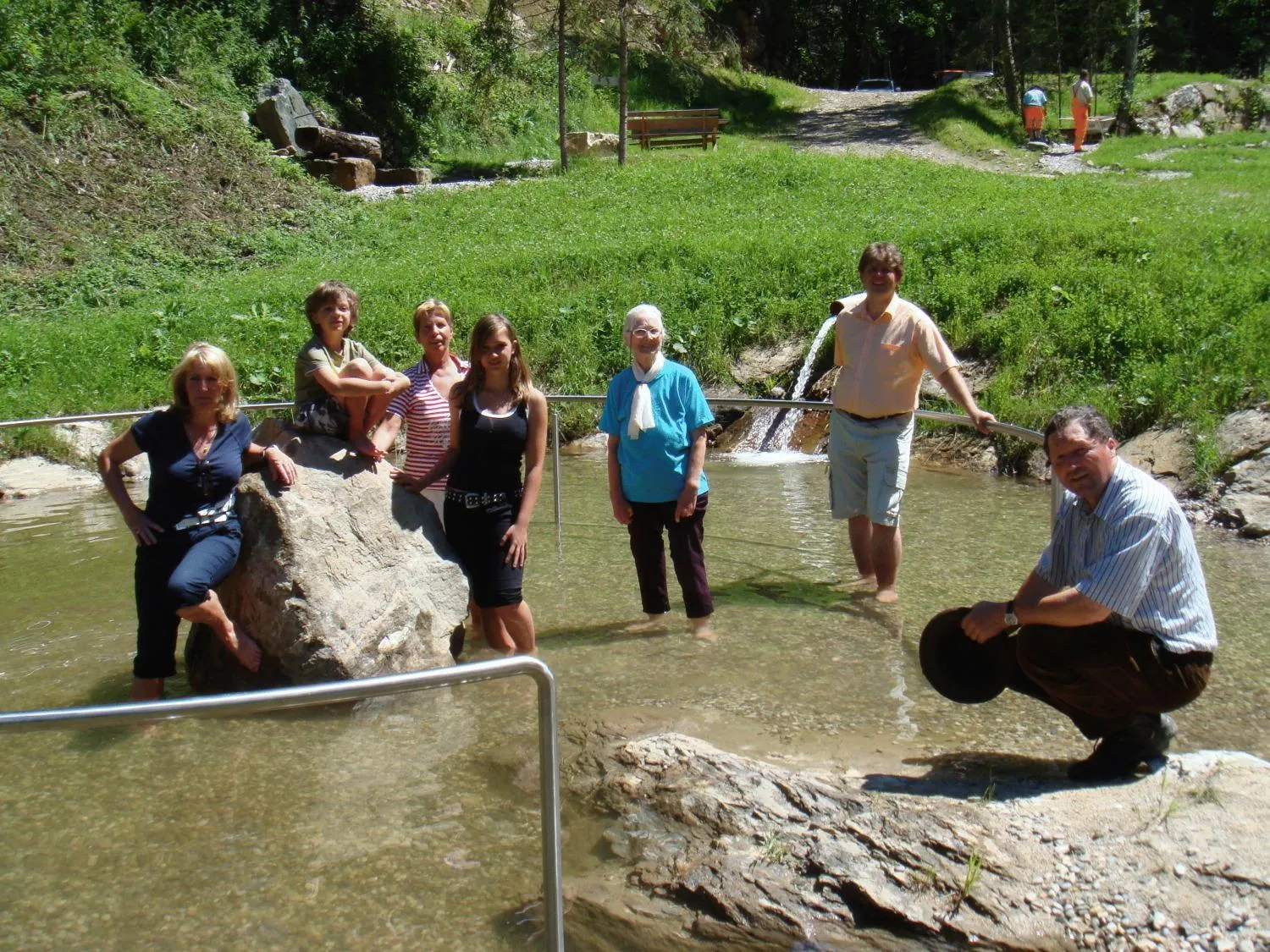 People in Biolandhaus Arche