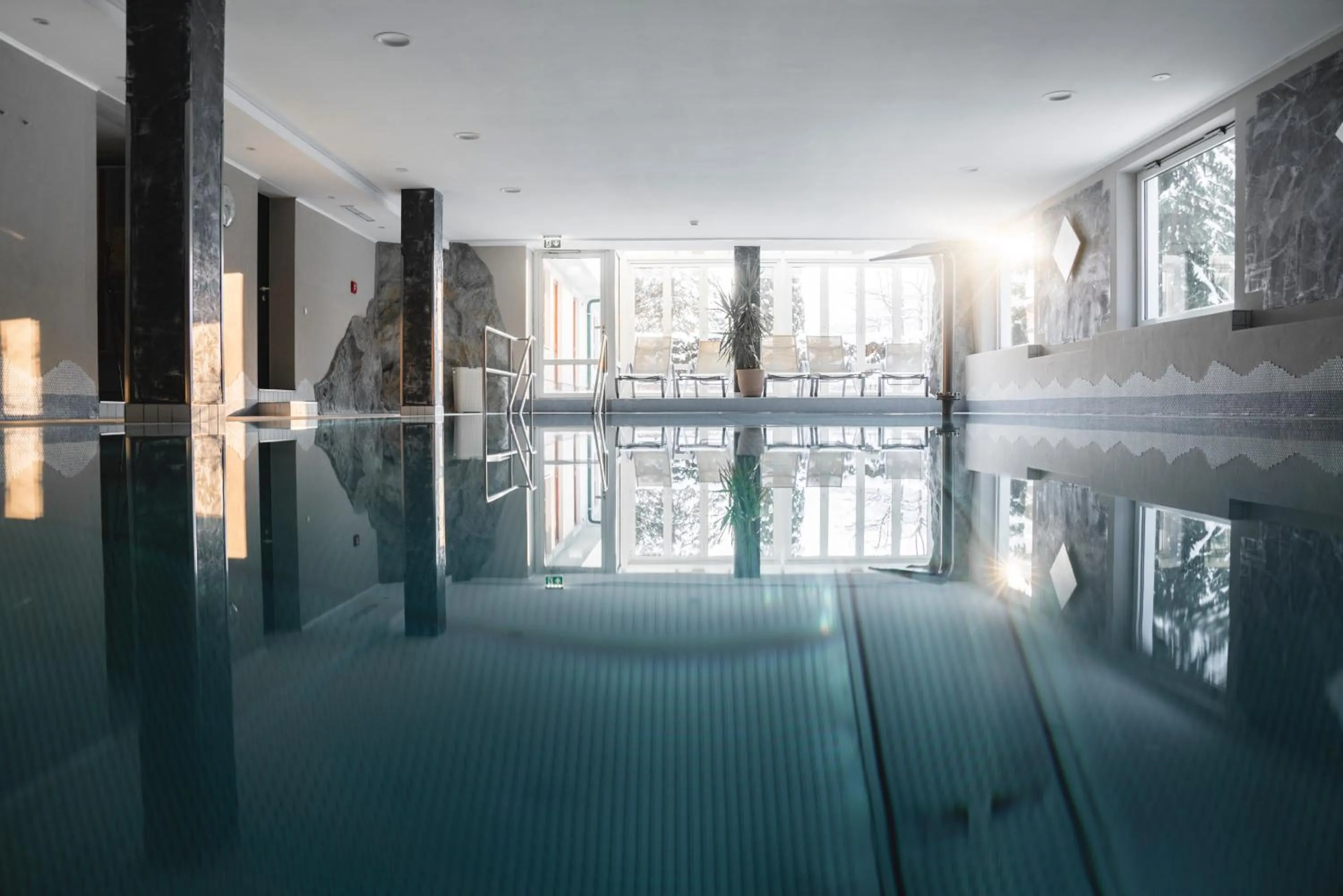 Swimming pool in Genusshotel Fichtenhof