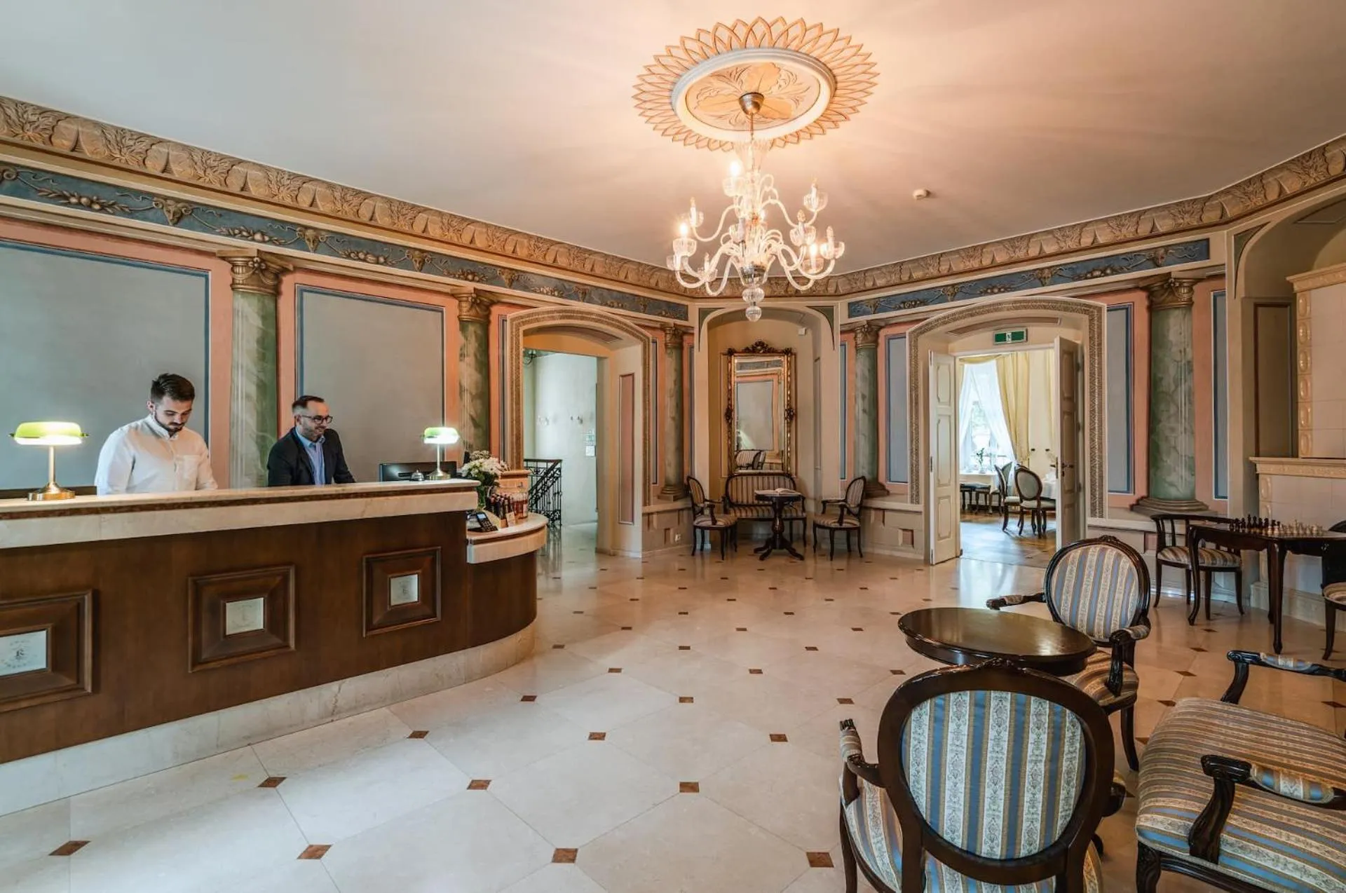 Lobby or reception in Dwór Kombornia Hotel&SPA