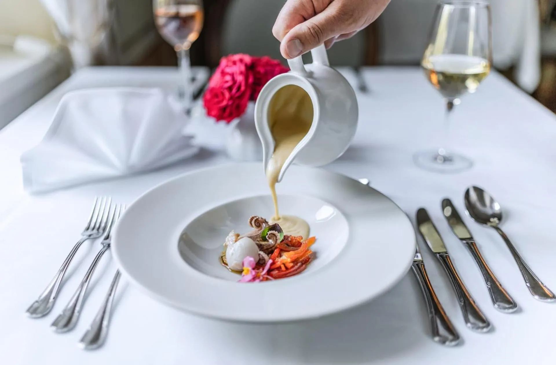 Restaurant/places to eat in Dwór Kombornia Hotel&SPA