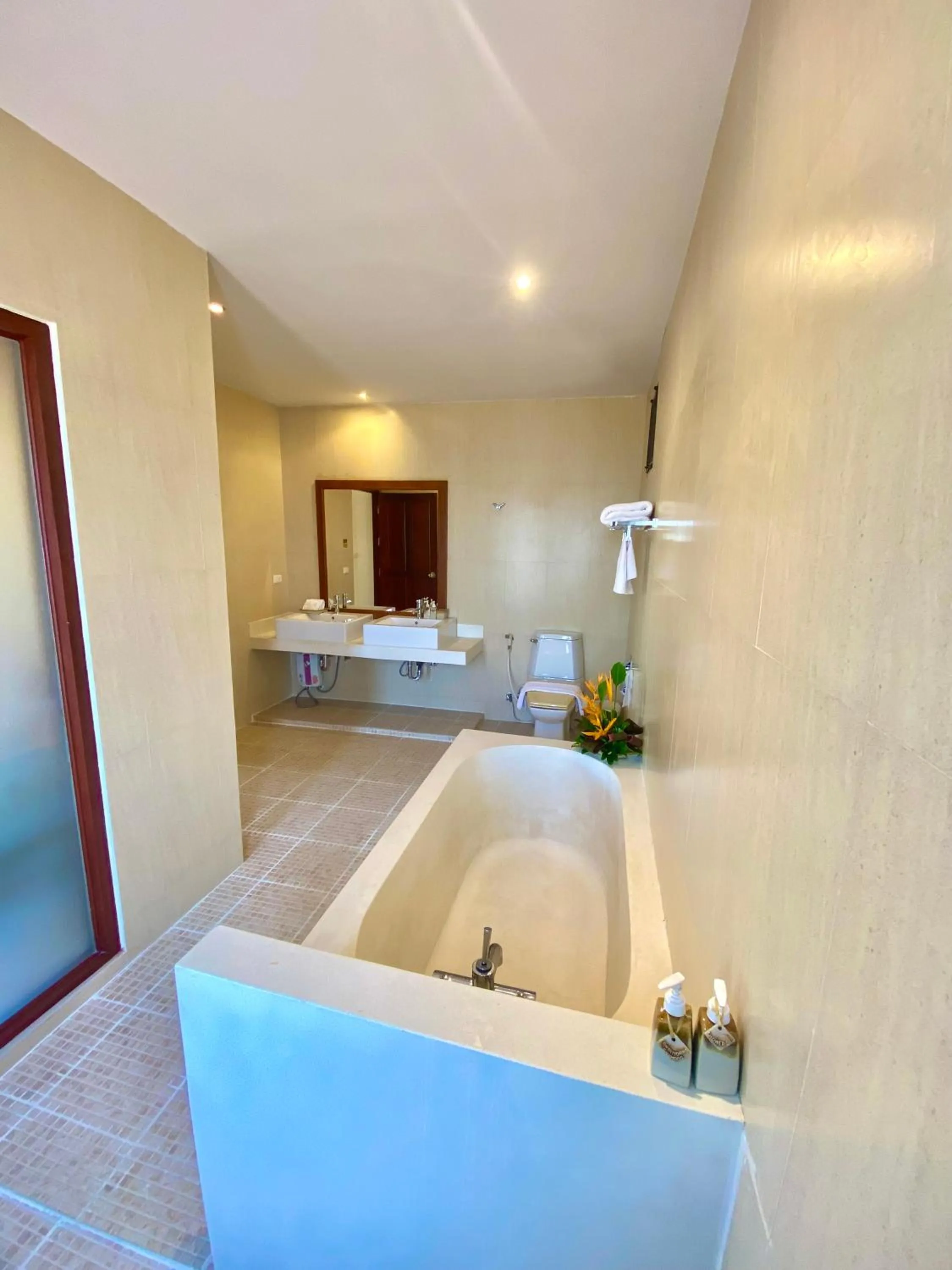 Bathroom in Le Murraya Boutique Serviced Residence & Resort