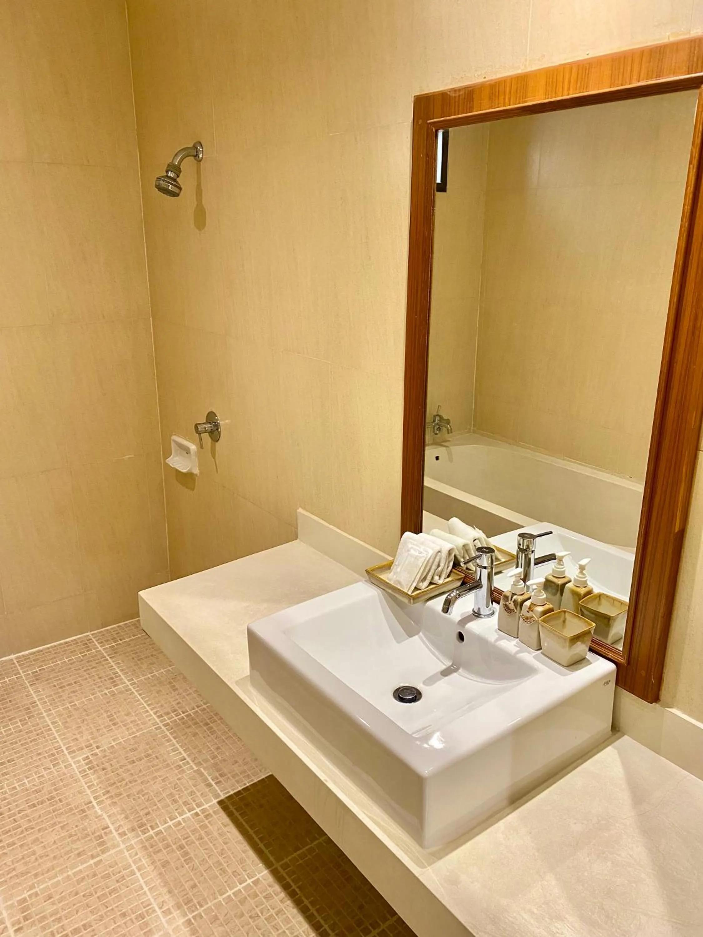 Bathroom in Le Murraya Boutique Serviced Residence & Resort