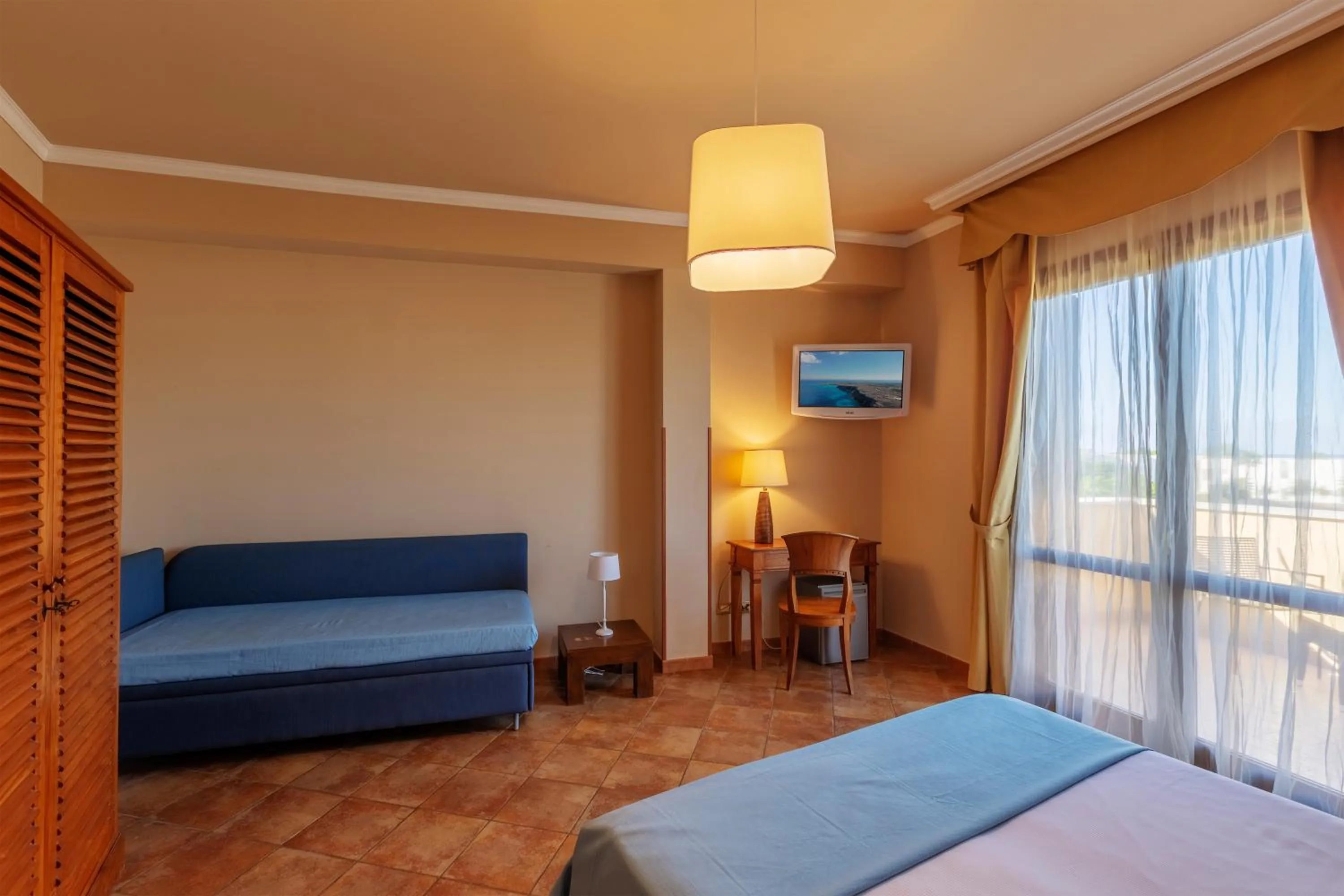 Photo of the whole room, Bed in FAVIGNANA HOTEL Concept Holiday