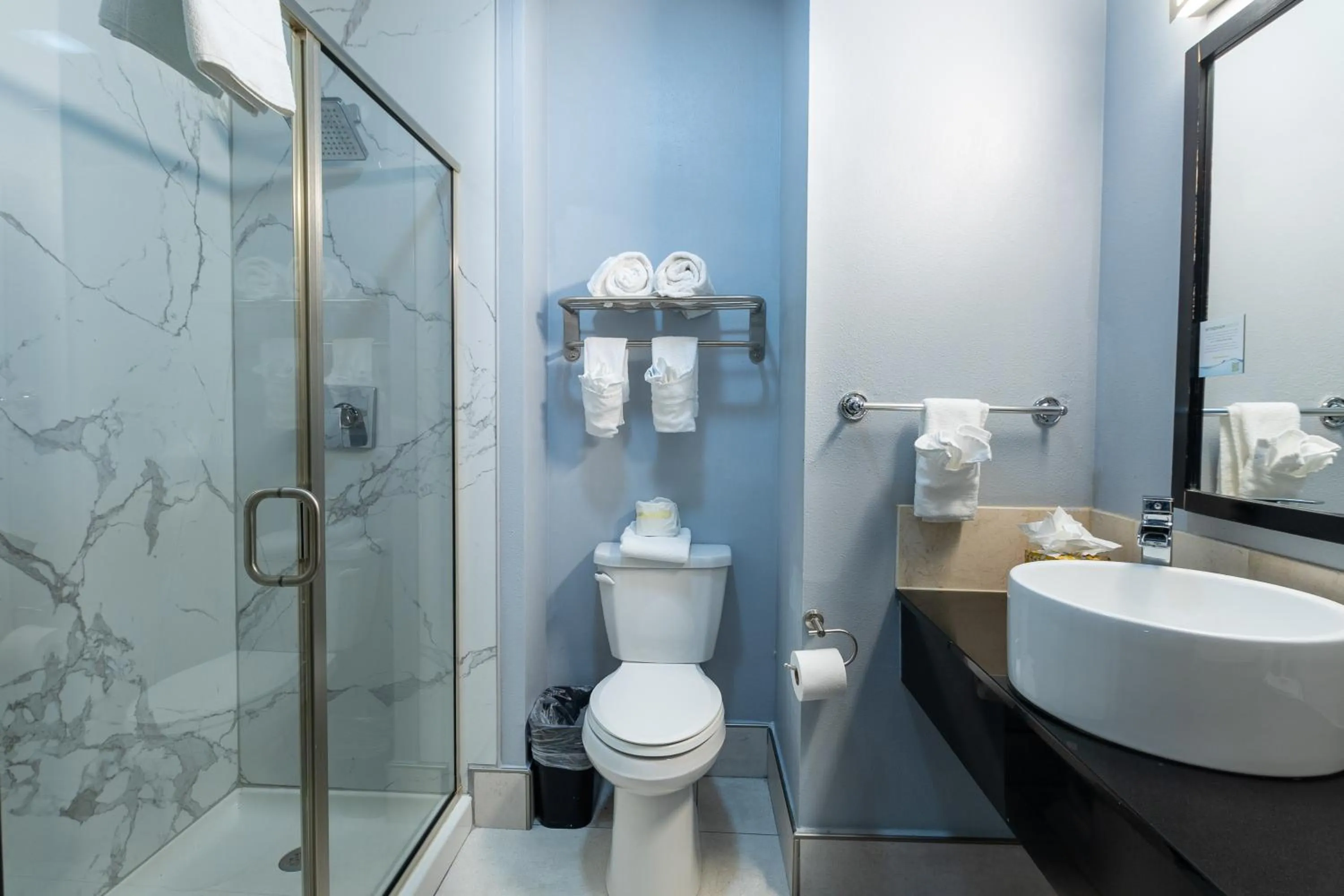 Bathroom in Days Inn & Suites by Wyndham Milwaukee