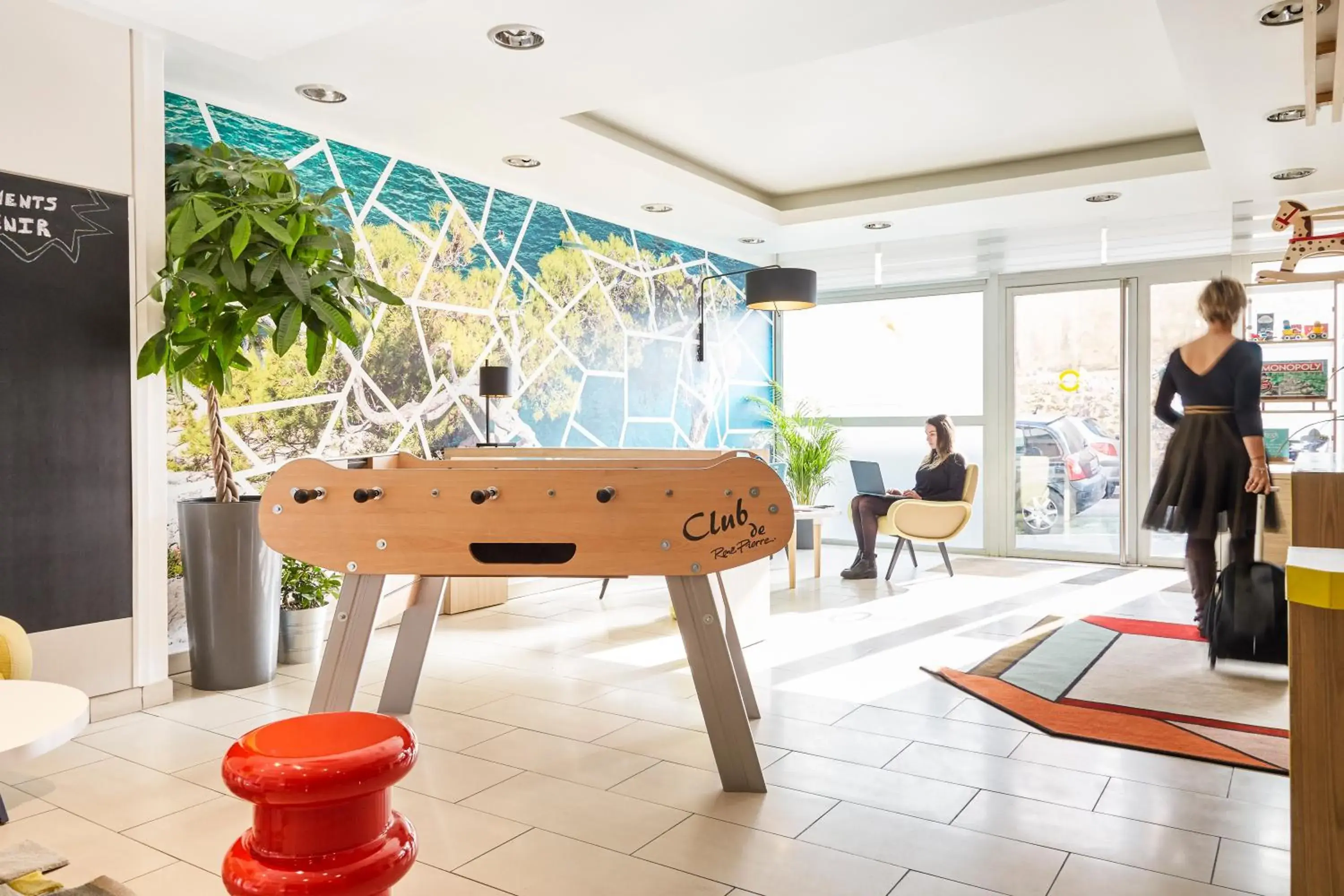 Lobby or reception in Aparthotel Adagio Access Marseille Saint Charles Lobby or reception in Aparthotel Adagio Access Marseille Saint Charles