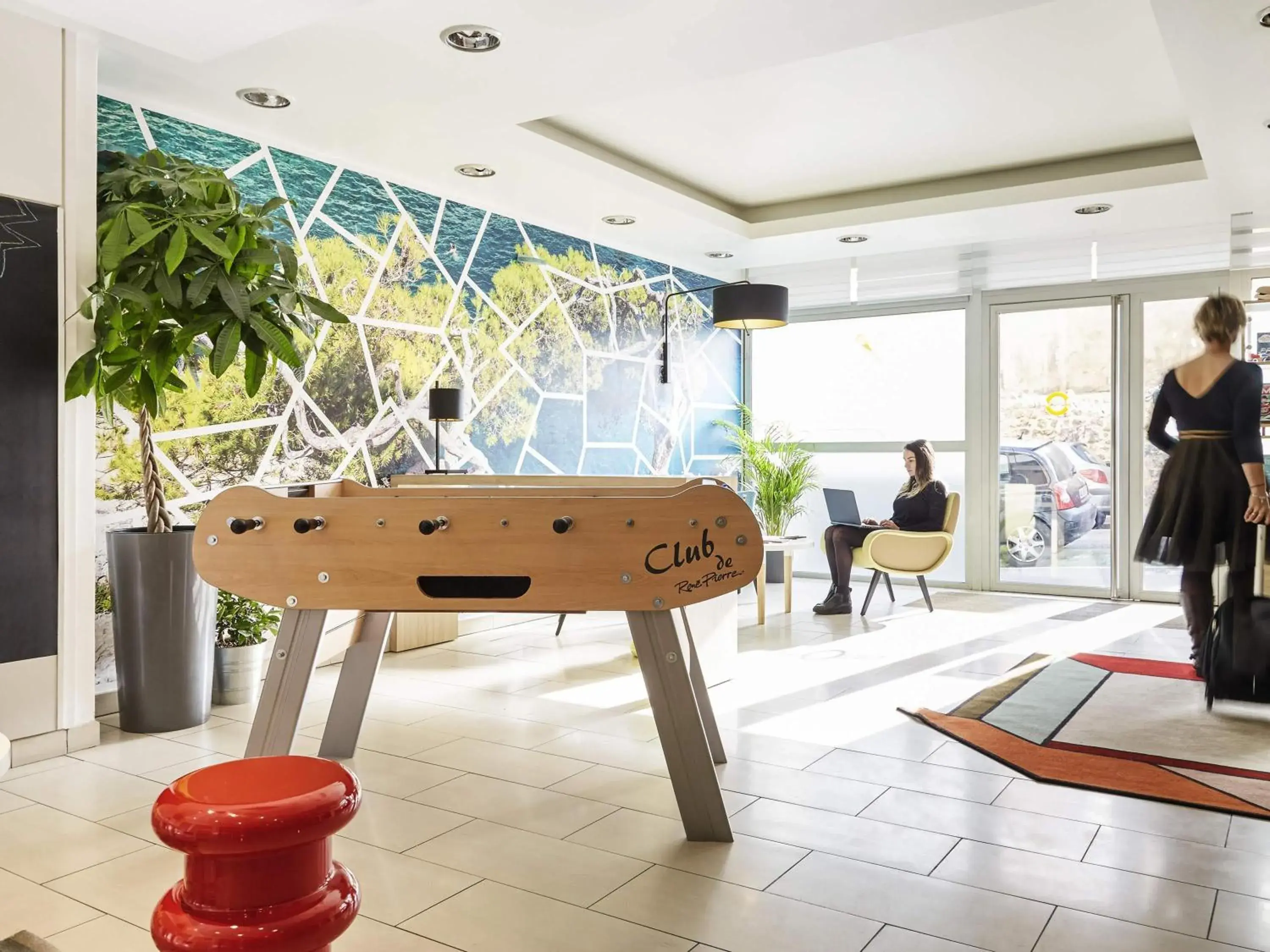 Property building in Aparthotel Adagio Access Marseille Saint Charles Property building in Aparthotel Adagio Access Marseille Saint Charles