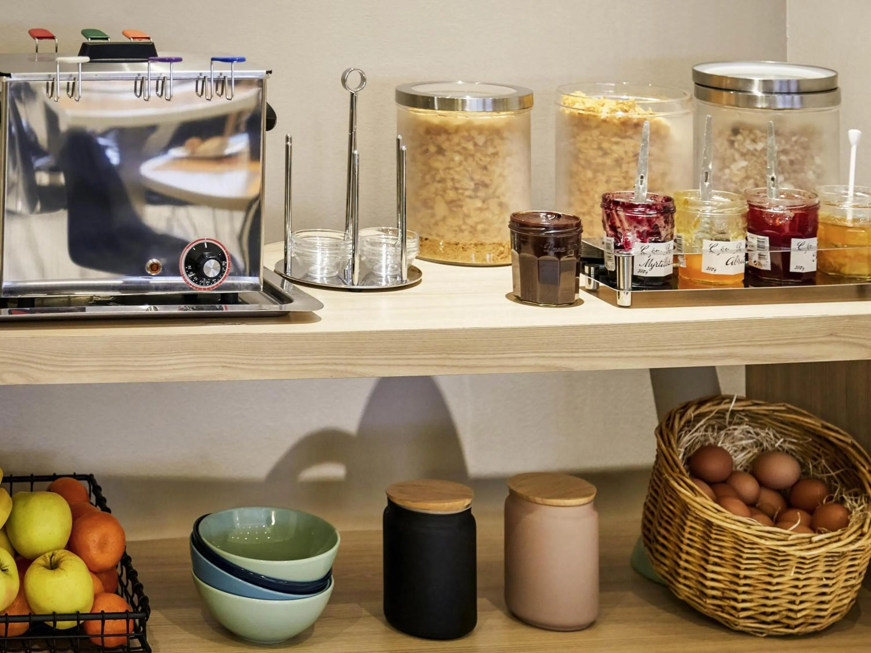 Breakfast in Aparthotel Adagio Access Marseille Saint Charles