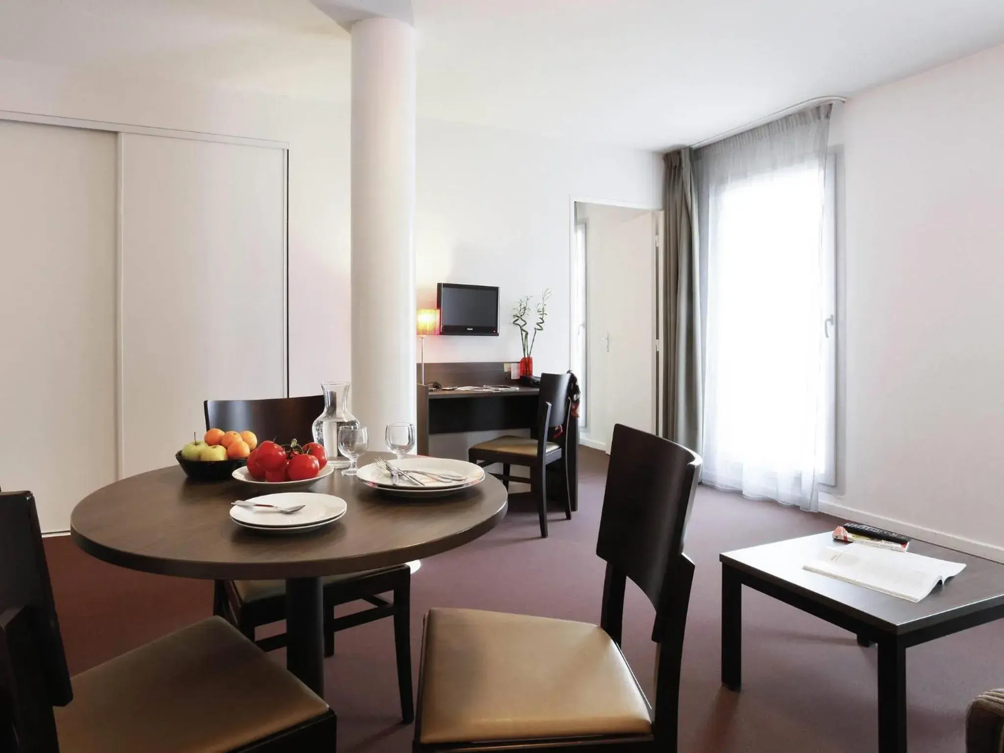 Bedroom in Aparthotel Adagio Access Marseille Saint Charles Bedroom in Aparthotel Adagio Access Marseille Saint Charles