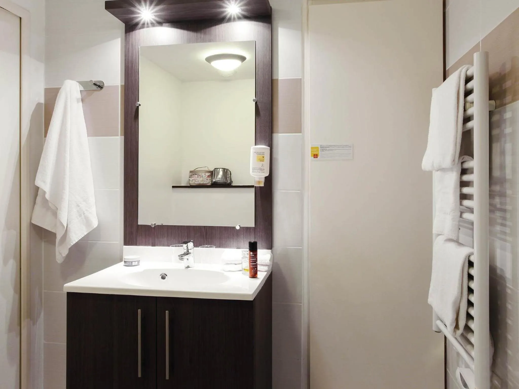 Bedroom in Aparthotel Adagio Access Marseille Saint Charles