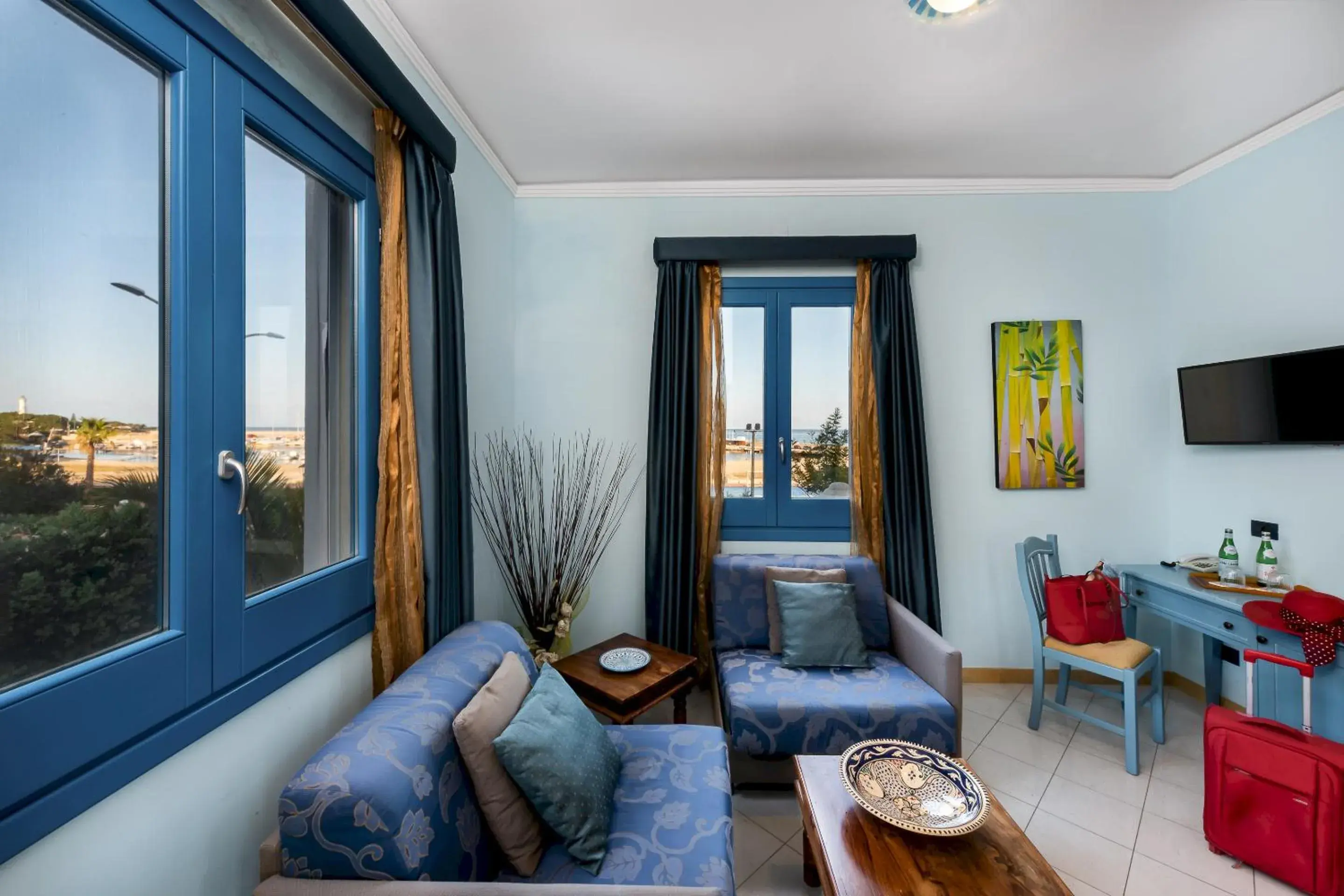 Suite in Hotel Ristorante Mediterraneo Faro Suite in Hotel Ristorante Mediterraneo Faro