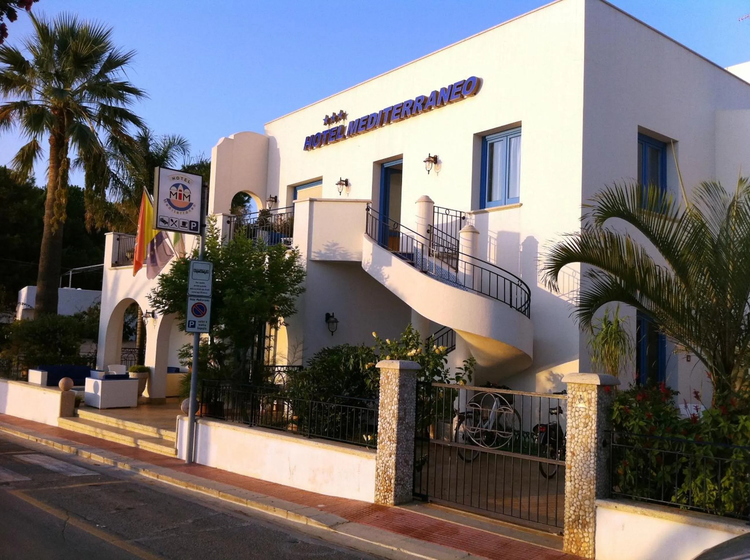Property building in Hotel Ristorante Mediterraneo Faro