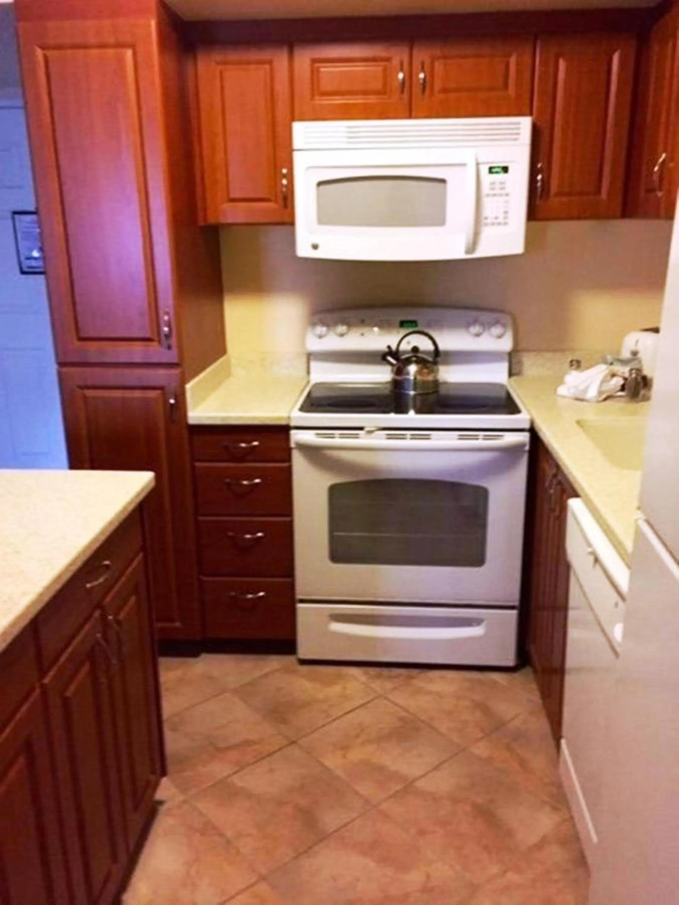 Kitchen or kitchenette in GetAways at the Jockey Club