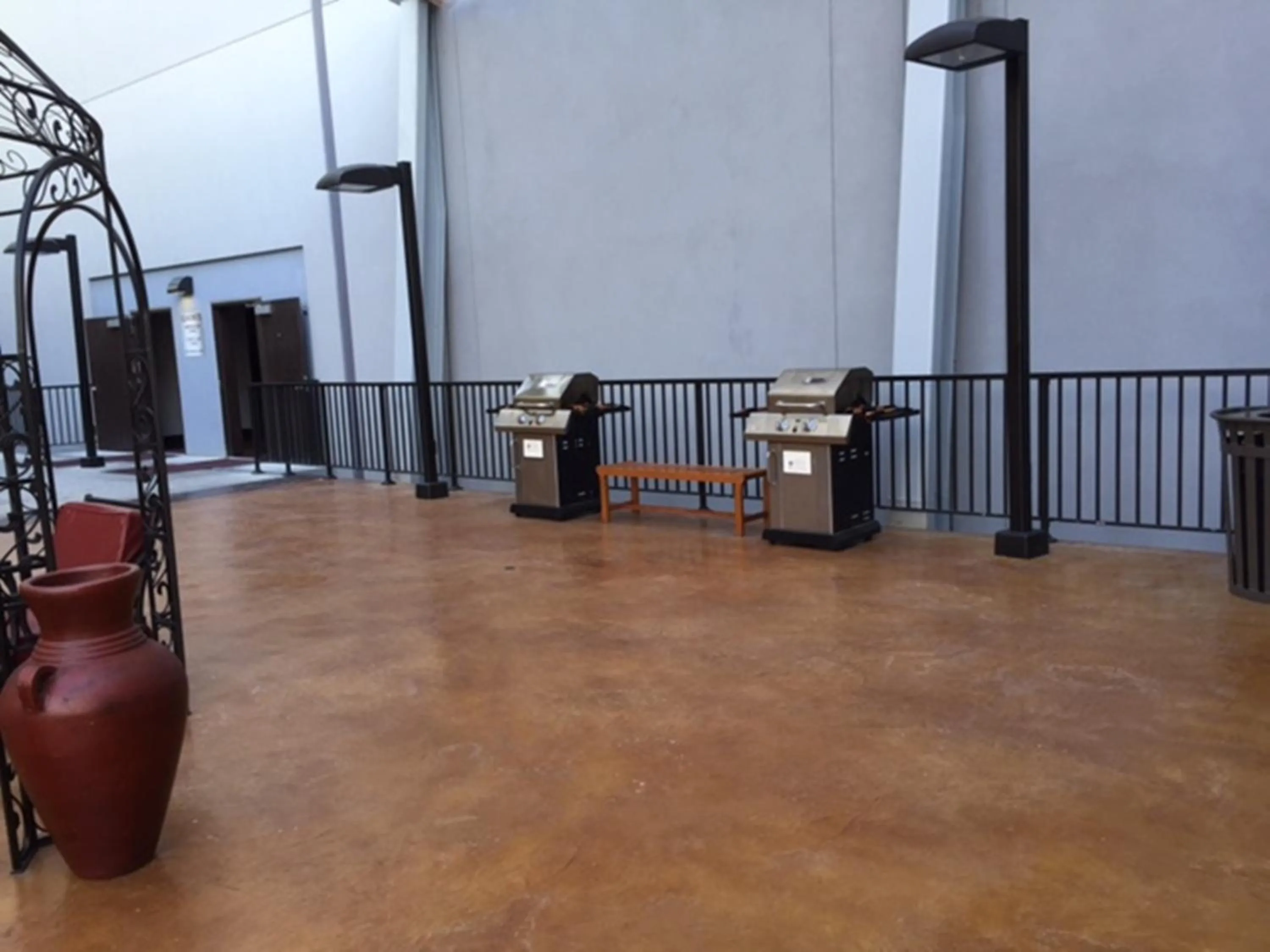 BBQ facilities in GetAways at the Jockey Club