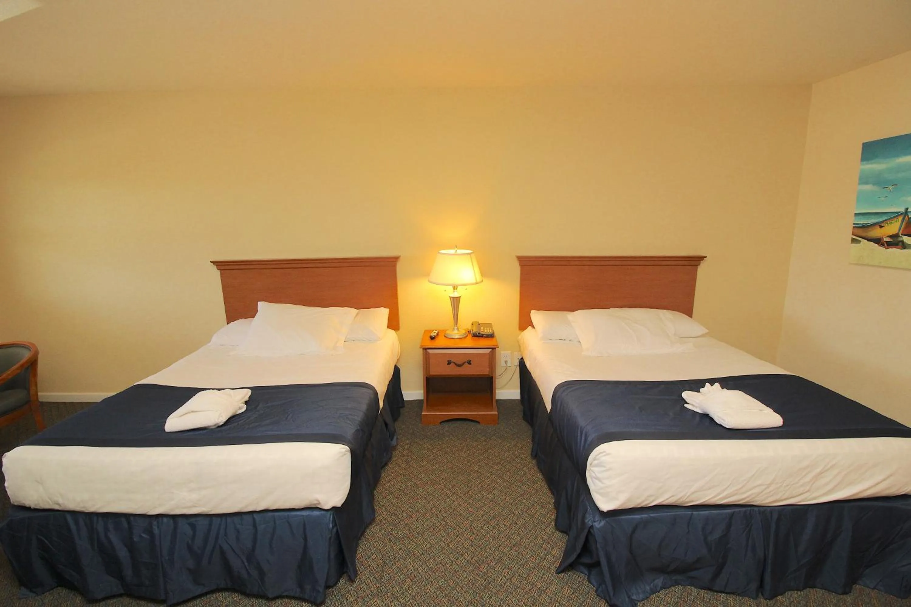 Bedroom, Bed in Sea Gull