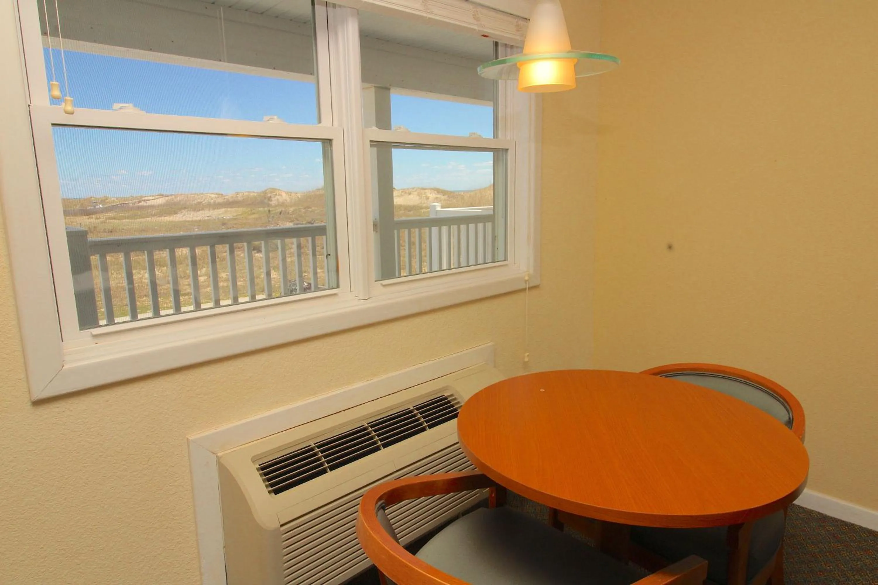 Dining area in Sea Gull