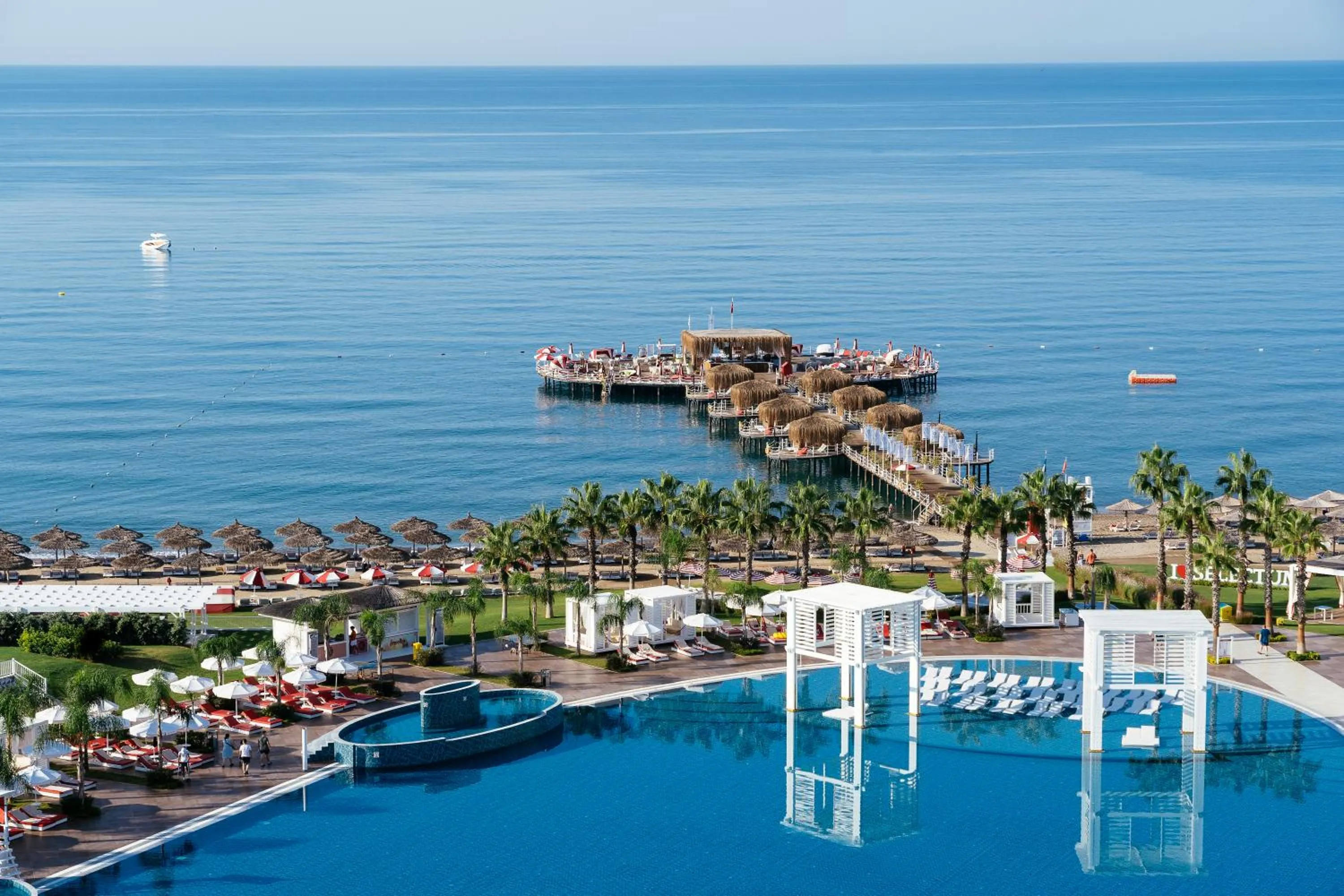 Beach in Selectum Luxury Resort Belek